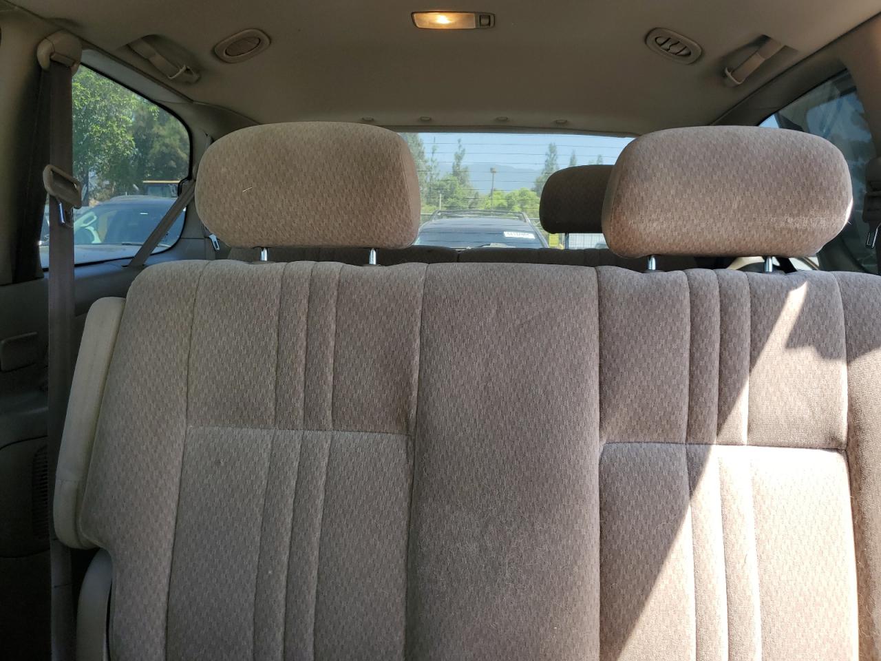 2002 Toyota Sienna Ce VIN: 4T3ZF19C52U503675 Lot: 64121634