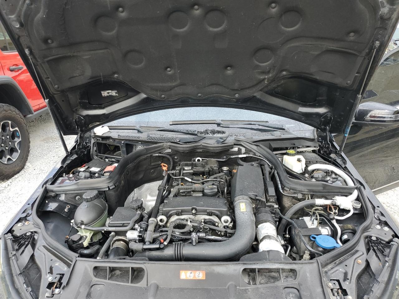 2013 Mercedes-Benz C 250 VIN: WDDGF4HB1DR245990 Lot: 65416754