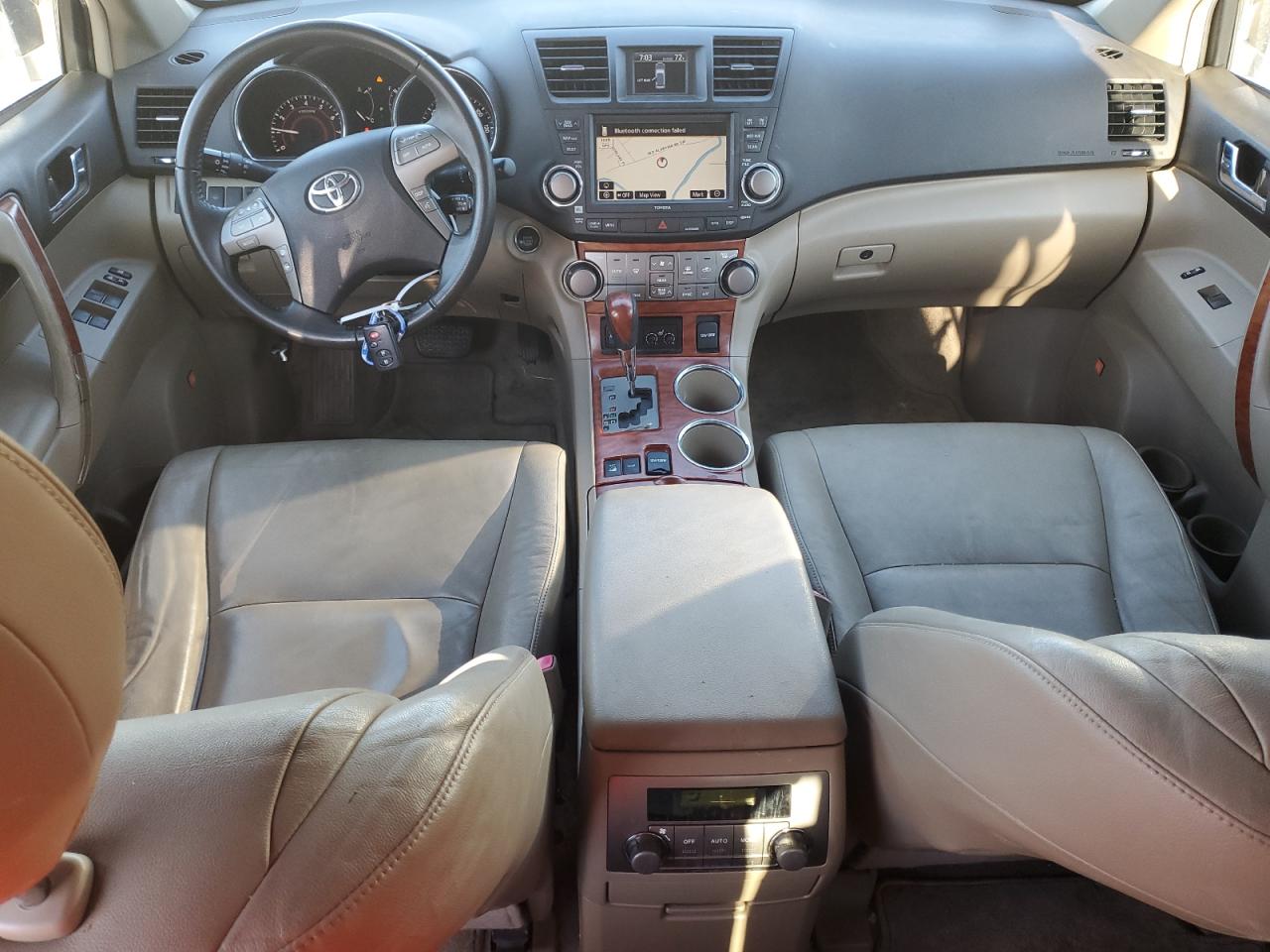 2009 Toyota Highlander Limited VIN: JTEES42A092146103 Lot: 62452194