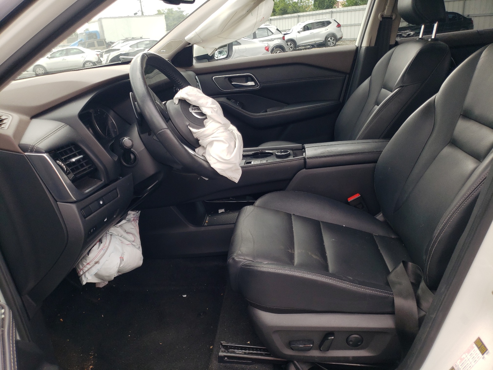 JN8AT3CB1MW240434 2021 Nissan Rogue Sl