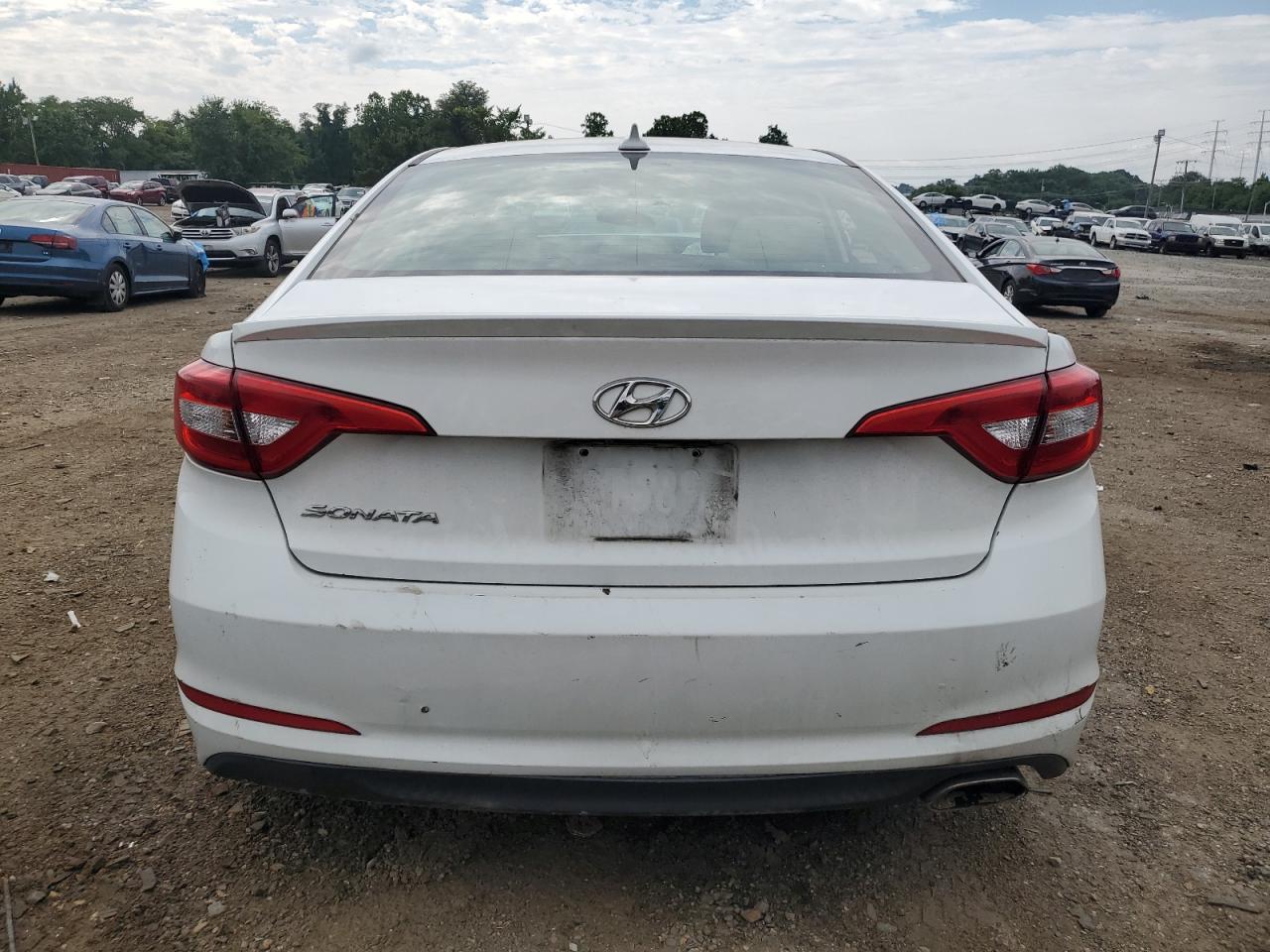 2015 Hyundai Sonata Se VIN: 5NPE24AF1FH194267 Lot: 63786694