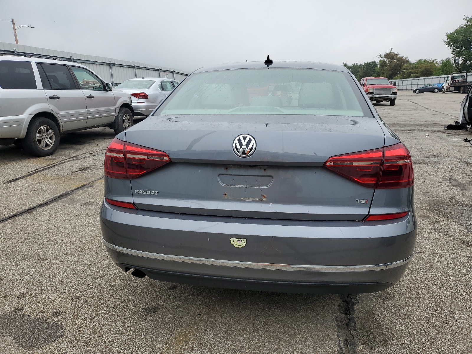 1VWLA7A33KC000780 2019 Volkswagen Passat Wolfsburg