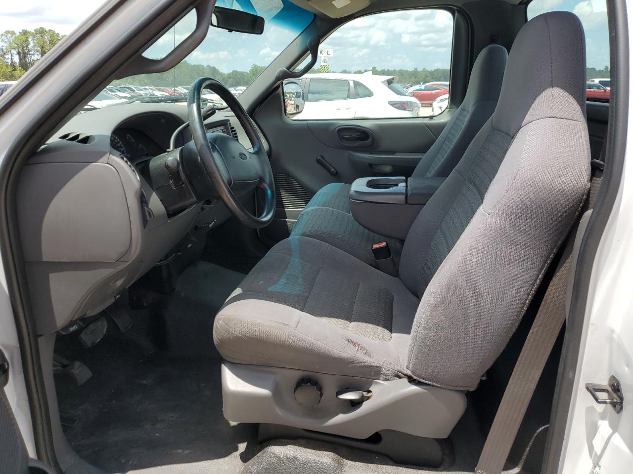 2002 Ford F150 VIN: 1FTRF17212NA51354 Lot: 65111424