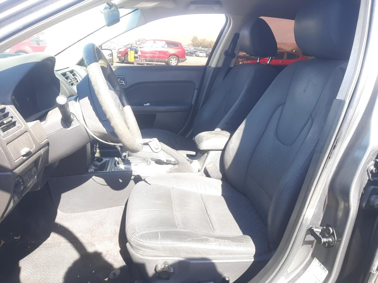 2011 Ford Fusion Se VIN: 3FAHP0HA2BR242163 Lot: 64111034