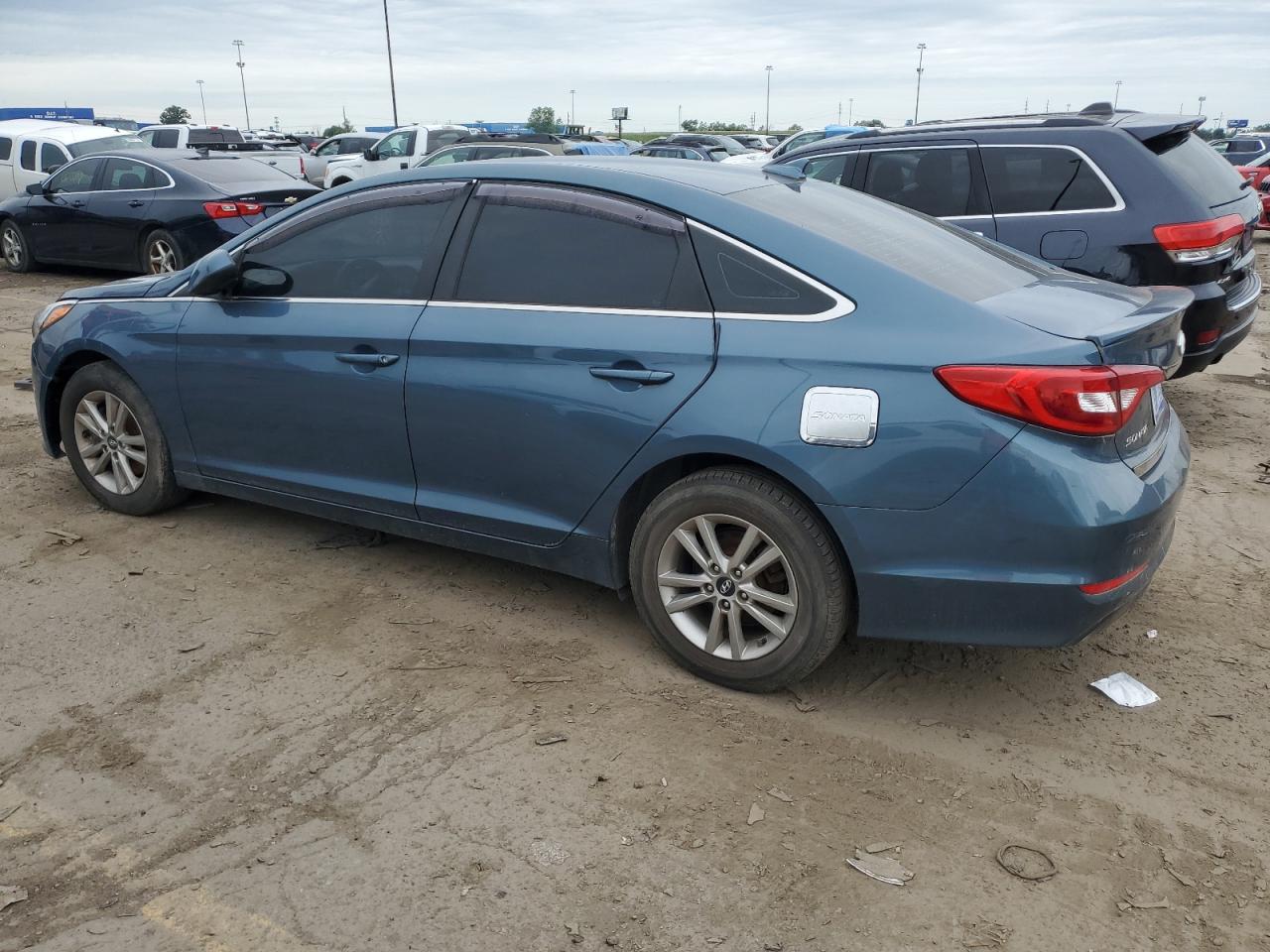 5NPE24AF6HH515819 2017 HYUNDAI SONATA - Image 2