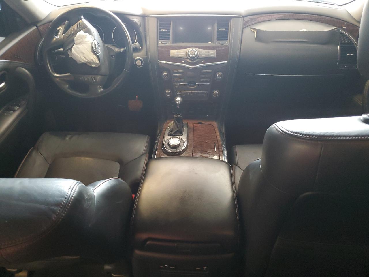 2020 Nissan Armada - Image 8