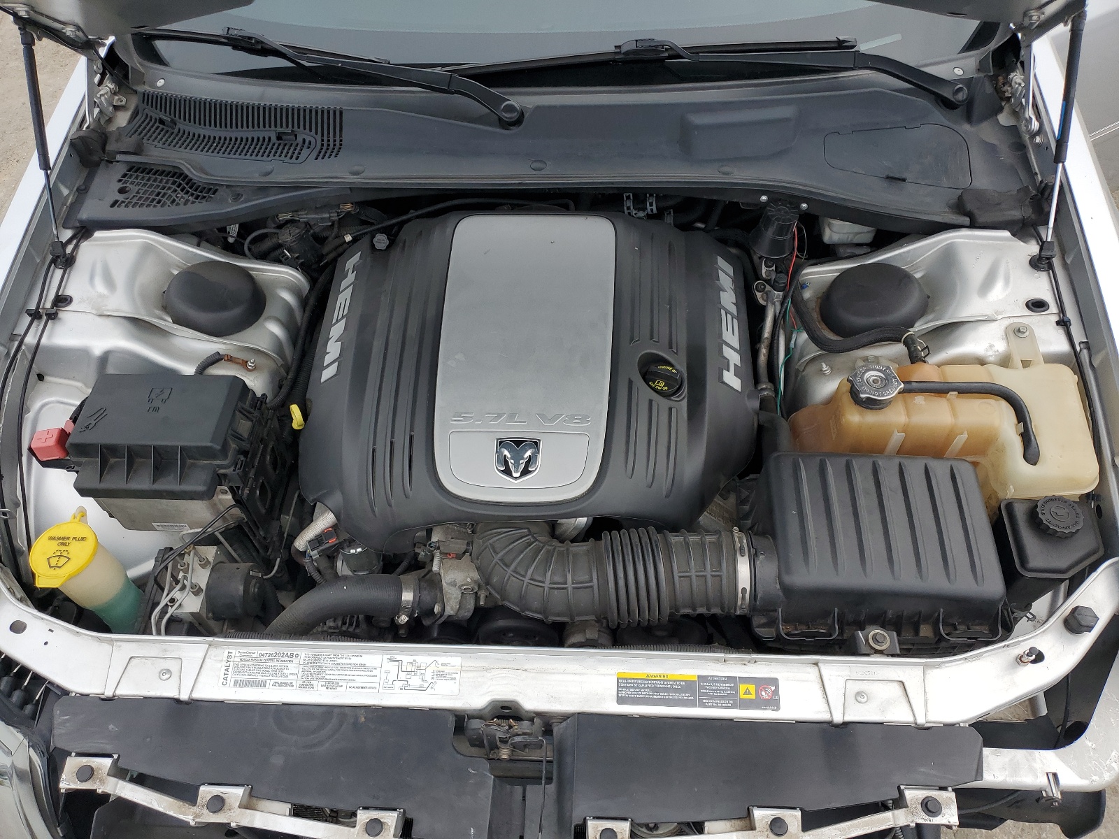 2D4GV58235H660588 2005 Dodge Magnum R/T