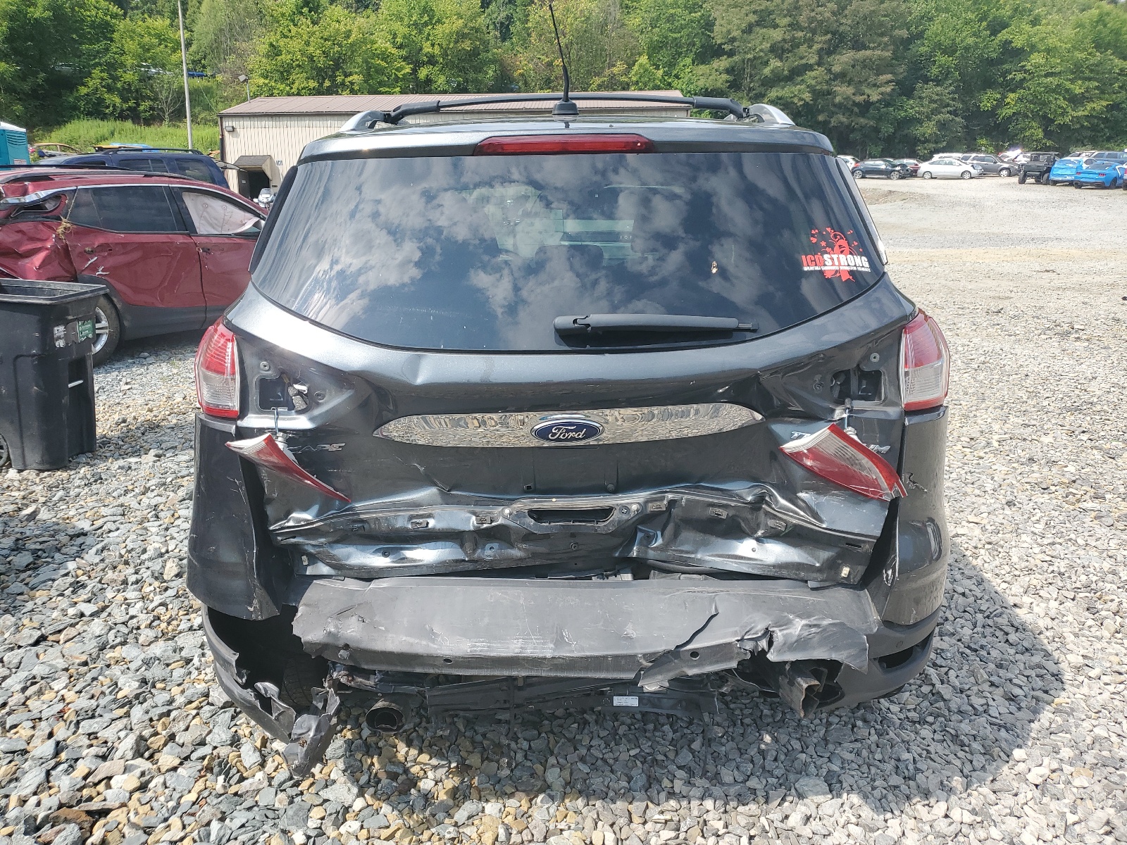1FMCU9J97GUB65724 2016 Ford Escape Titanium