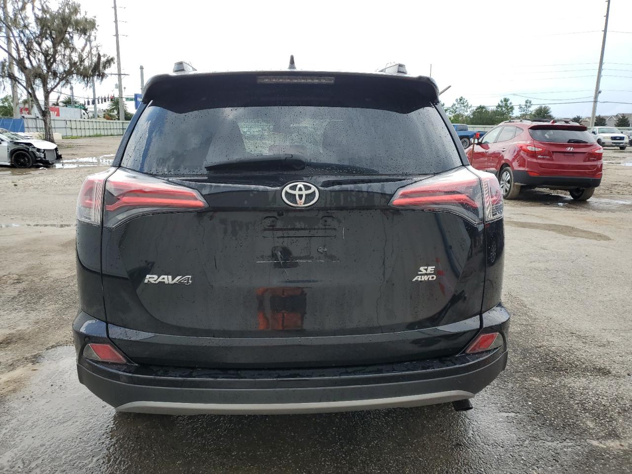 2017 Toyota Rav4 Se VIN: 2T3JFREV7HW660359 Lot: 63764484