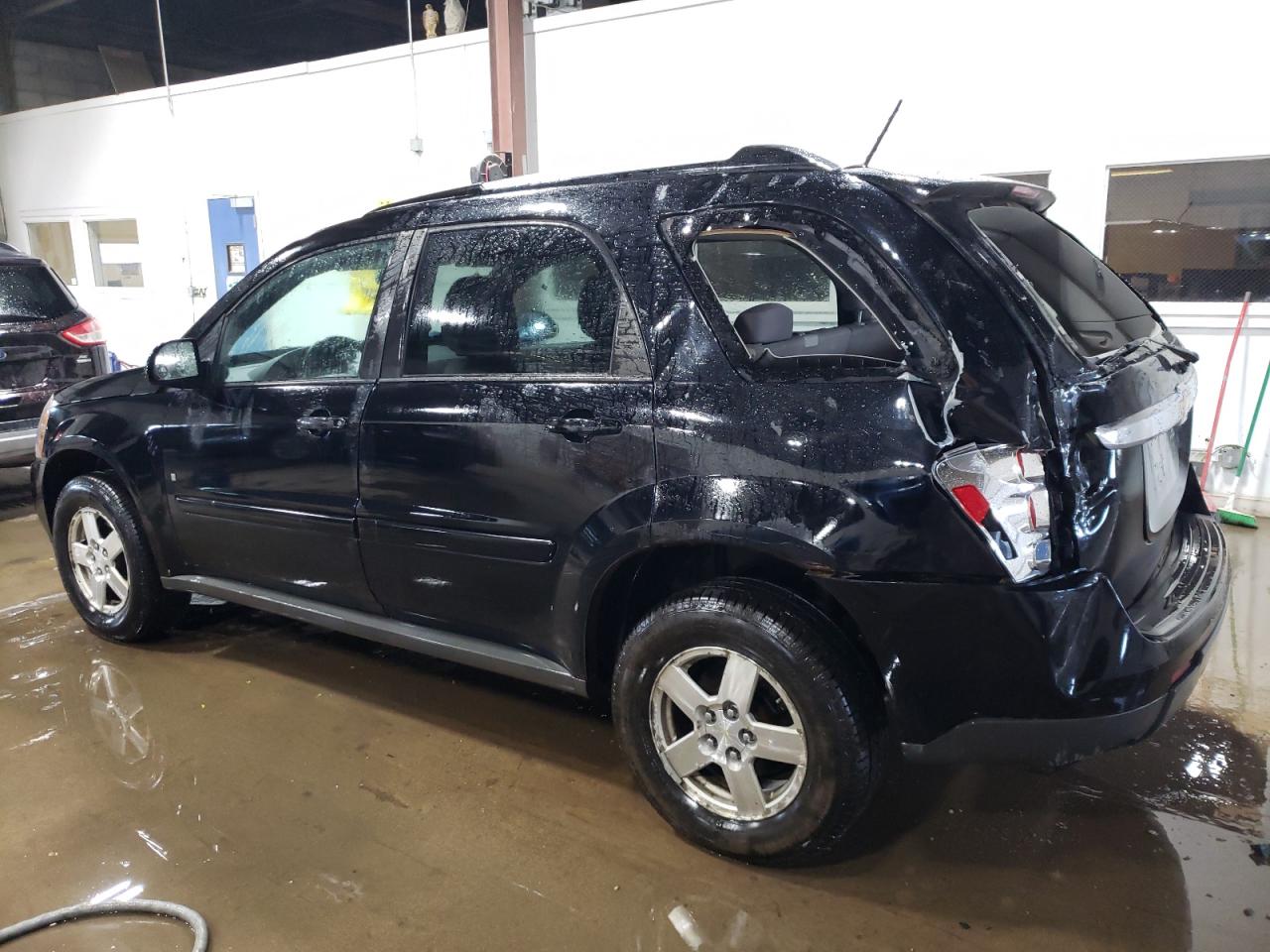 2008 Chevrolet Equinox - Image 2