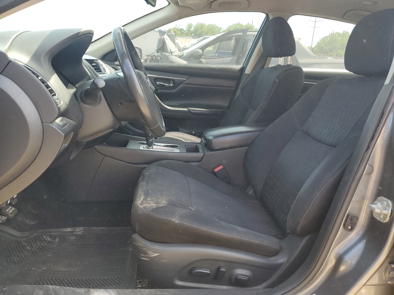 2017 Nissan Altima 2.5 vin: 1N4AL3AP5HC272830