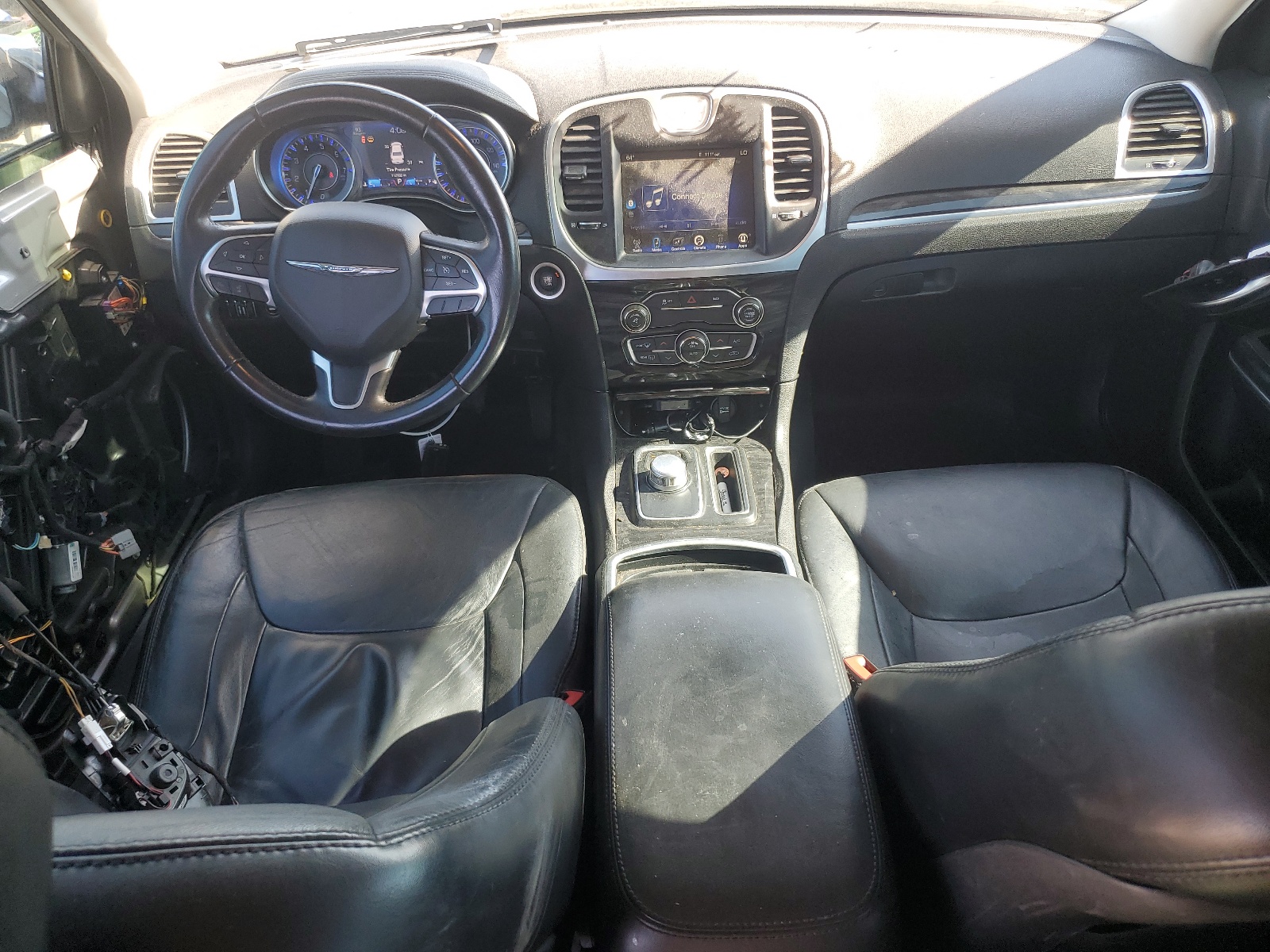 2C3CCAAG5FH931561 2015 Chrysler 300 Limited