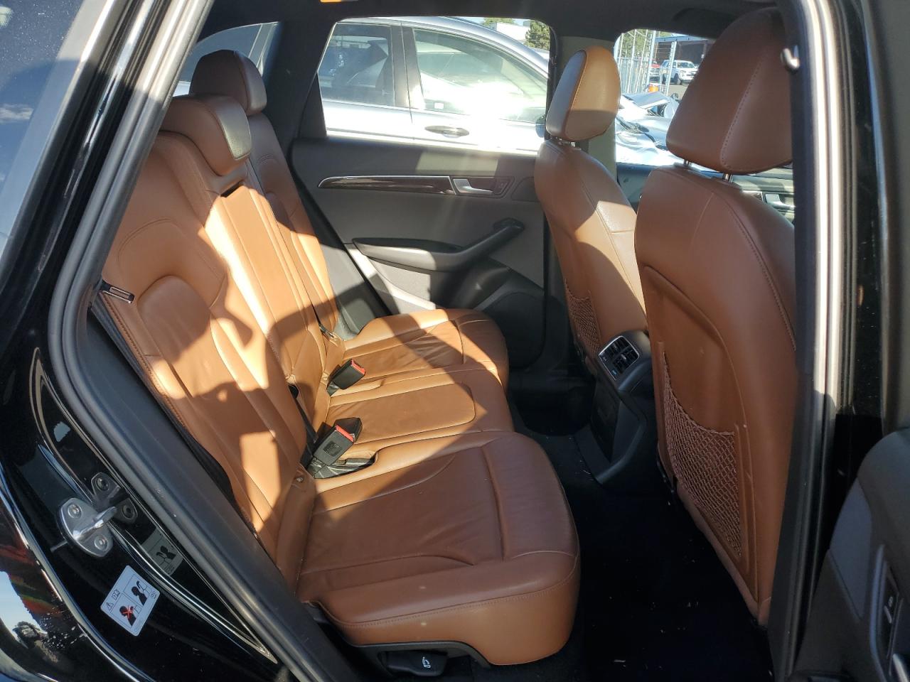 2011 Audi Q5 Premium VIN: WA1CFAFP2BA015600 Lot: 61668664