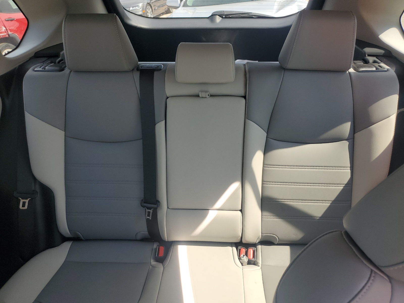 2T3C1RFV5MC167040 2021 Toyota Rav4 Xle Premium