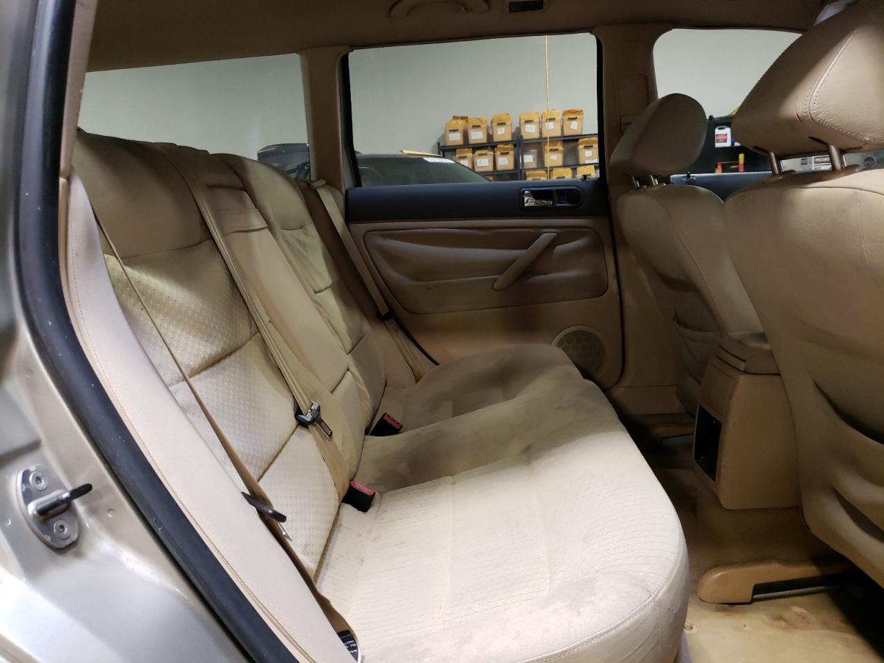 2004 Volkswagen Passat Gl VIN: WVWND63B84E312439 Lot: 63462494