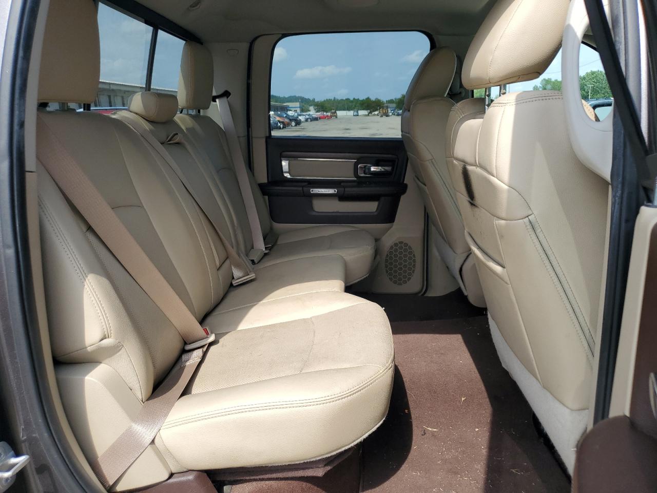 2015 Ram 1500 Laramie VIN: 1C6RR7NM0FS664823 Lot: 62546884