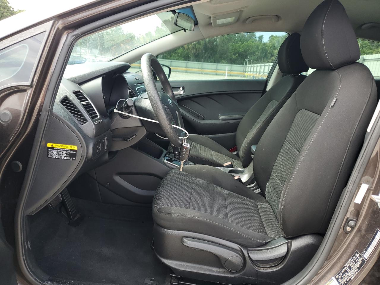 2018 Kia Forte Lx VIN: 3KPFK4A72JE167542 Lot: 63088274