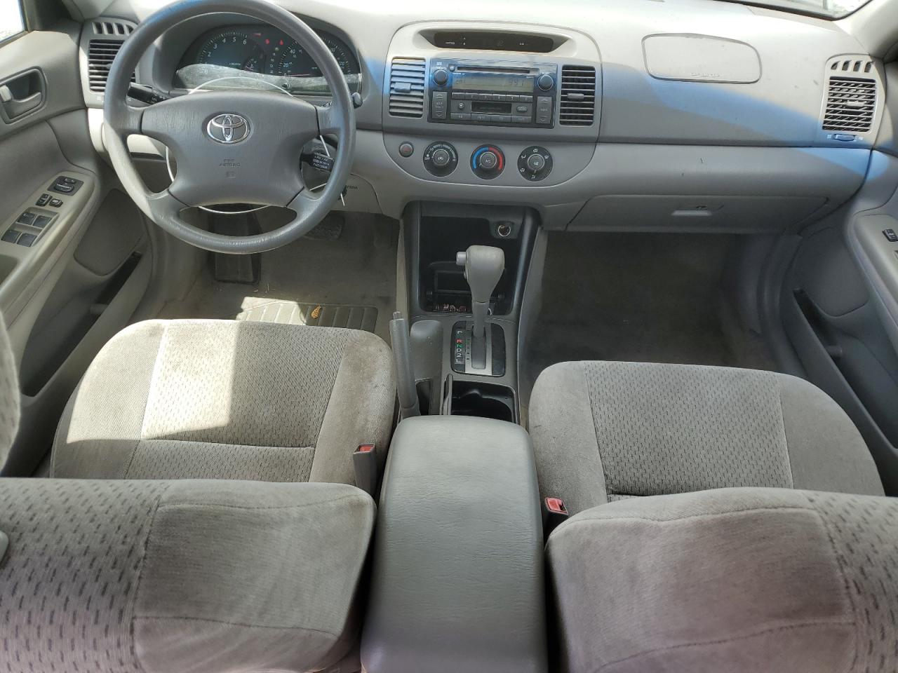 2003 Toyota Camry Le VIN: 4T1BE32K33U207503 Lot: 64679454