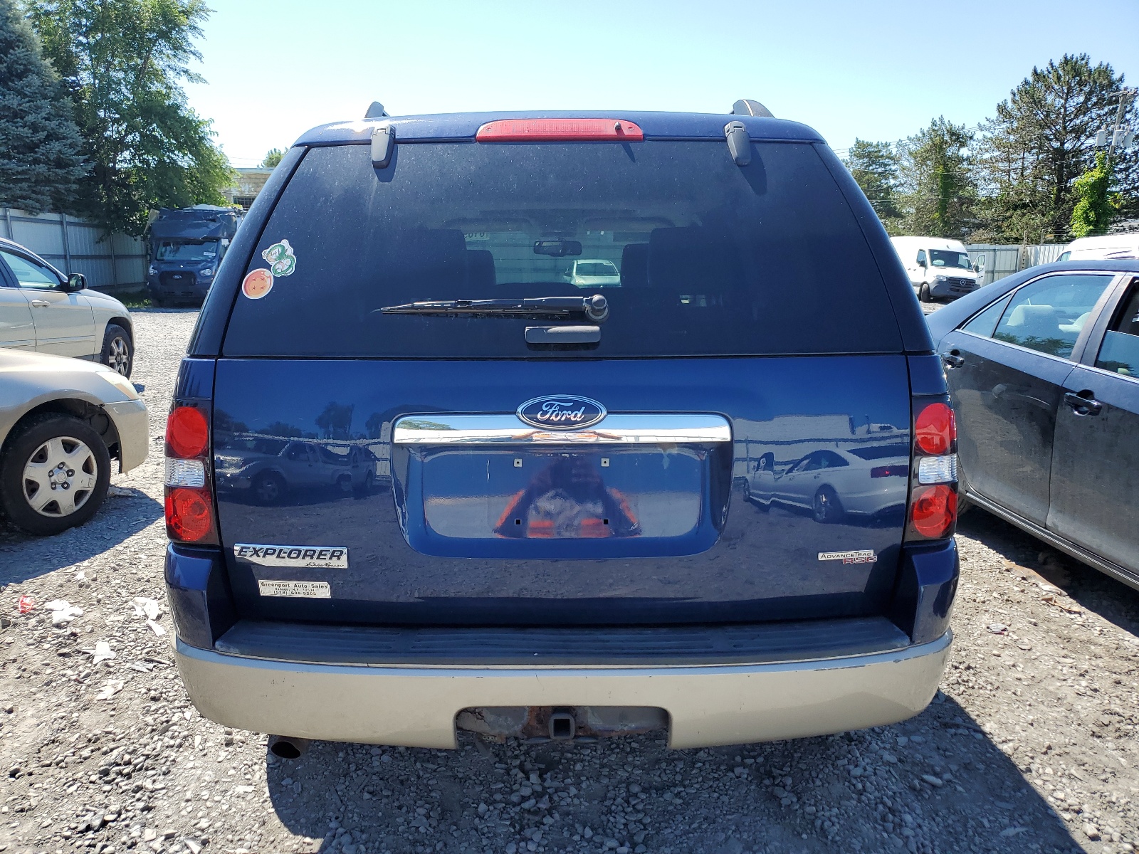 1FMEU74E47UA54988 2007 Ford Explorer Eddie Bauer