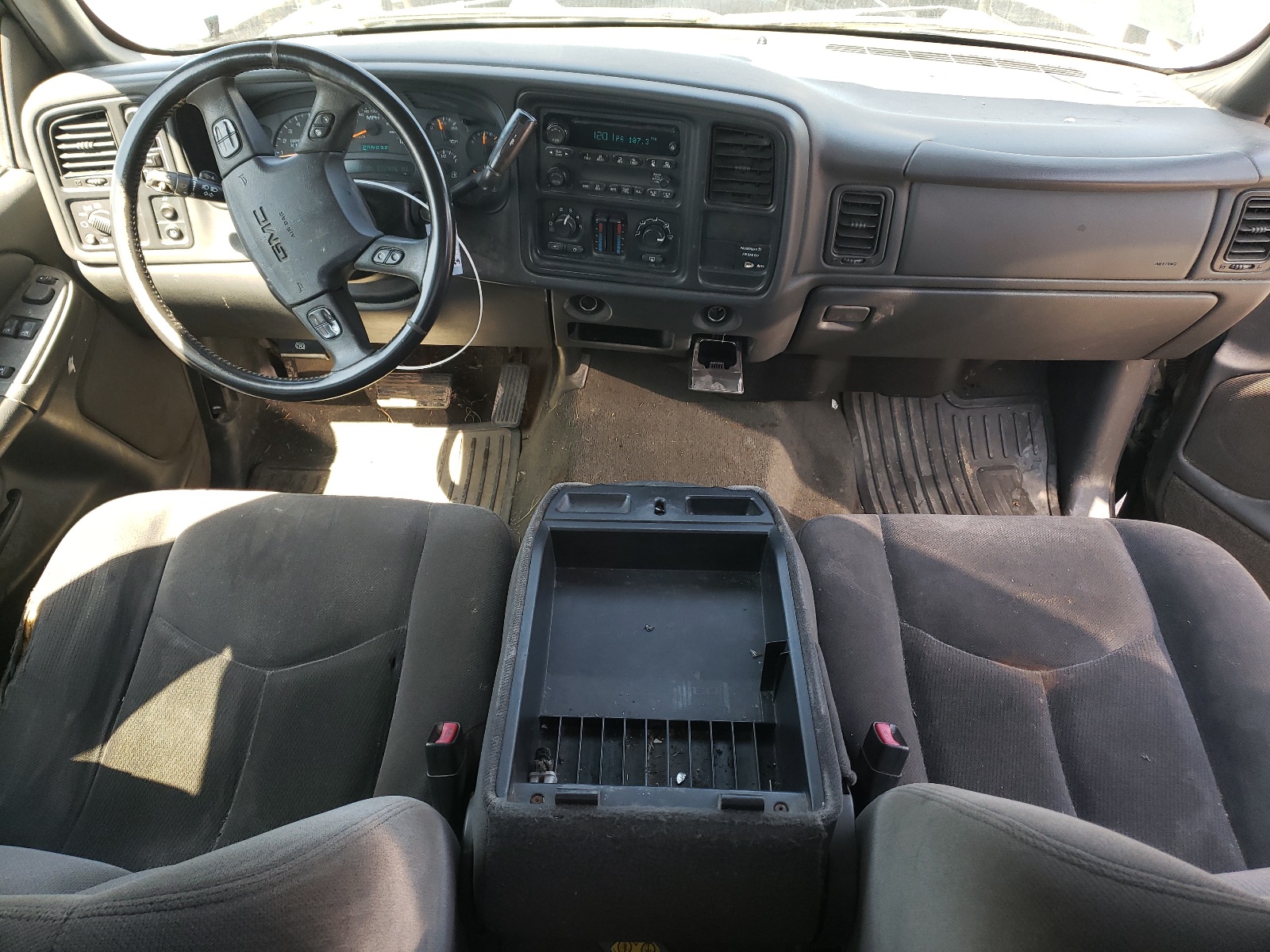 2GTEK19TX41270141 2004 GMC New Sierra K1500