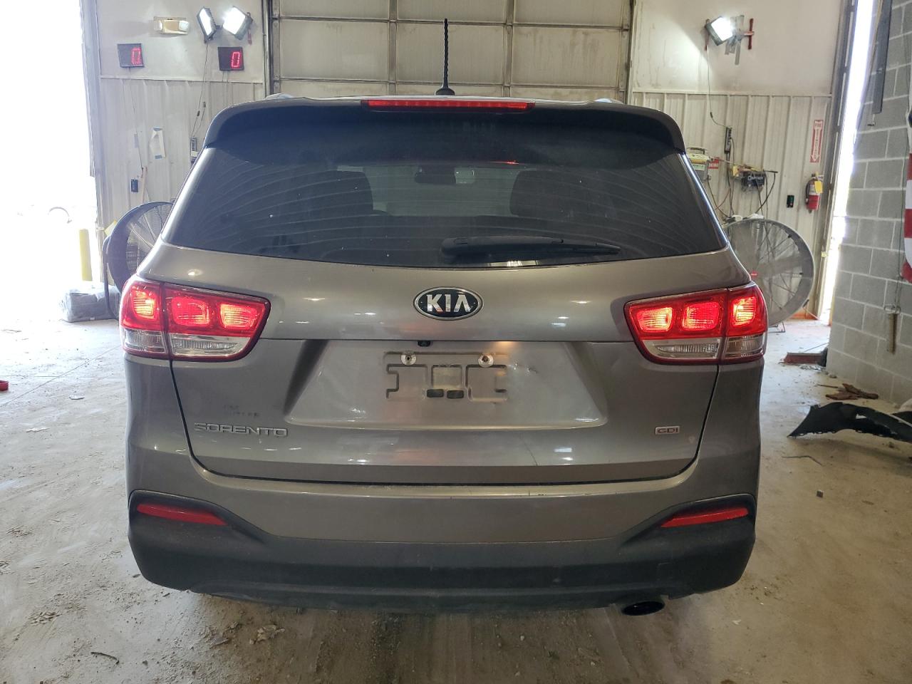 2017 Kia Sorento Lx VIN: 5XYPGDA33HG293392 Lot: 62642604