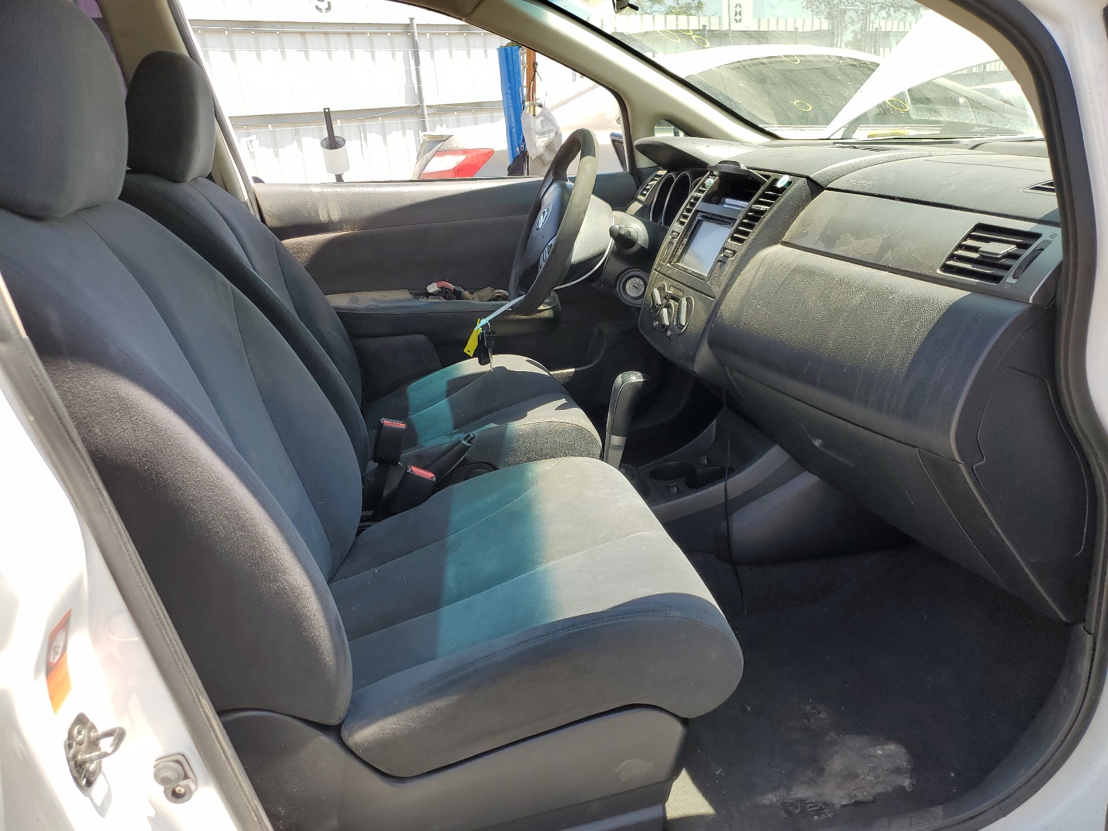 3N1BC13E19L397623 2009 Nissan Versa S