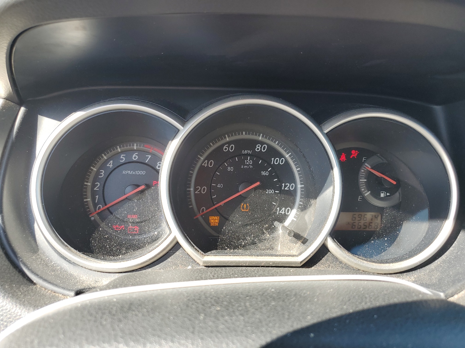 3N1BC1AP3AL399592 2010 Nissan Versa S