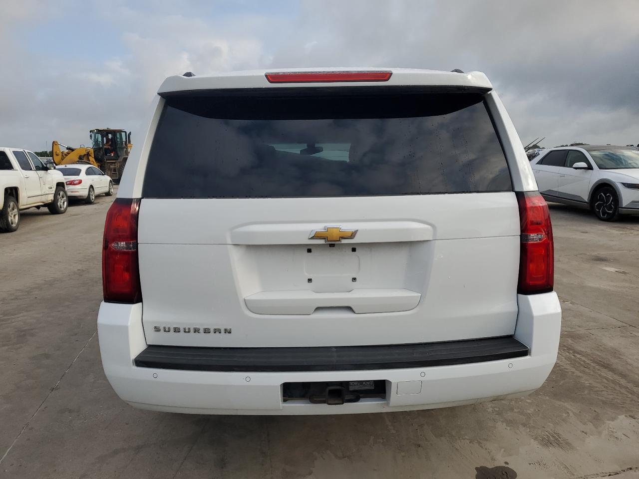 1GNSCGEC0GR180640 2016 Chevrolet Suburban C1500 Ls