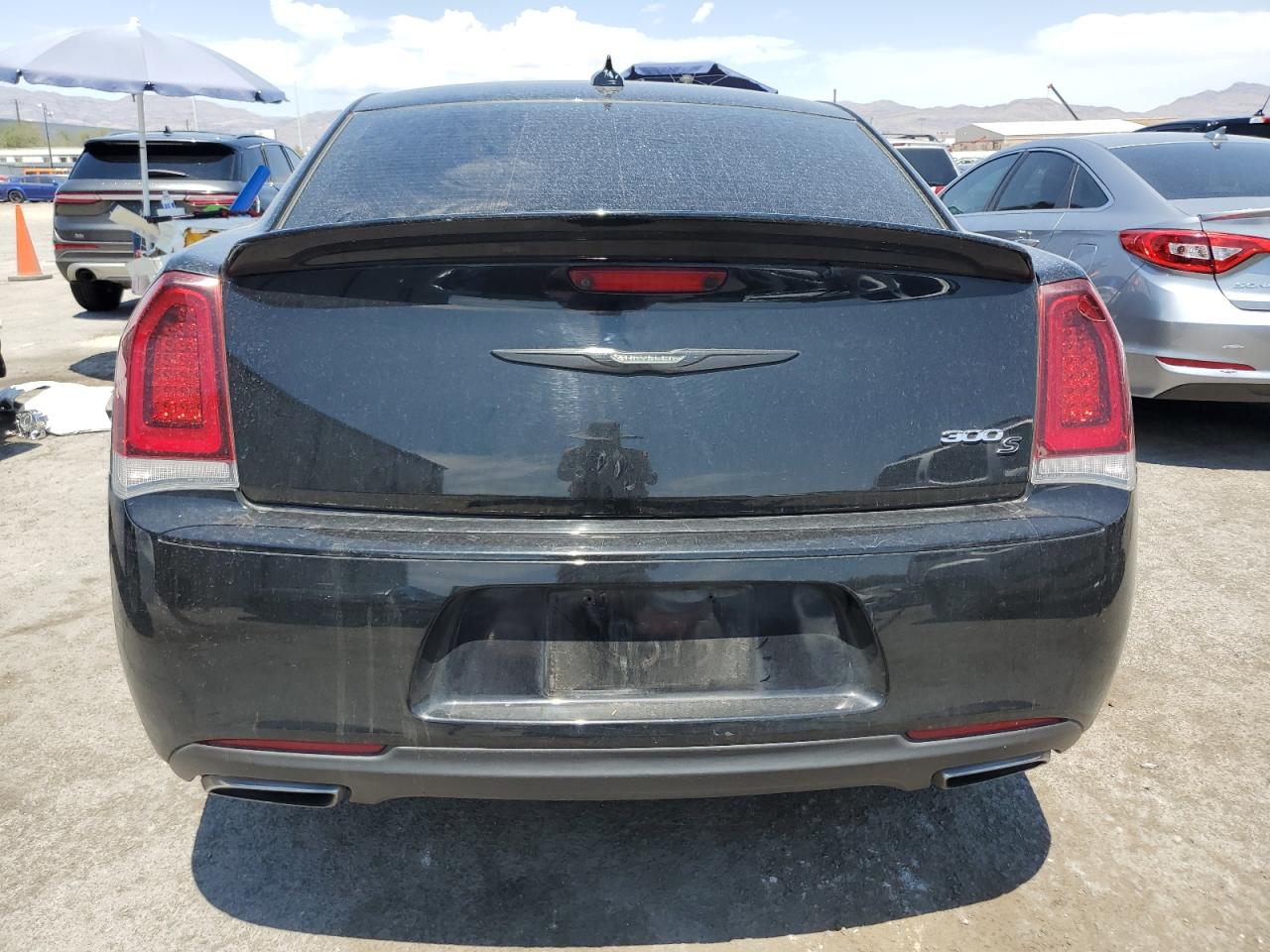 2016 Chrysler 300 S VIN: C3CCABT3GH194616 Lot: 64610584