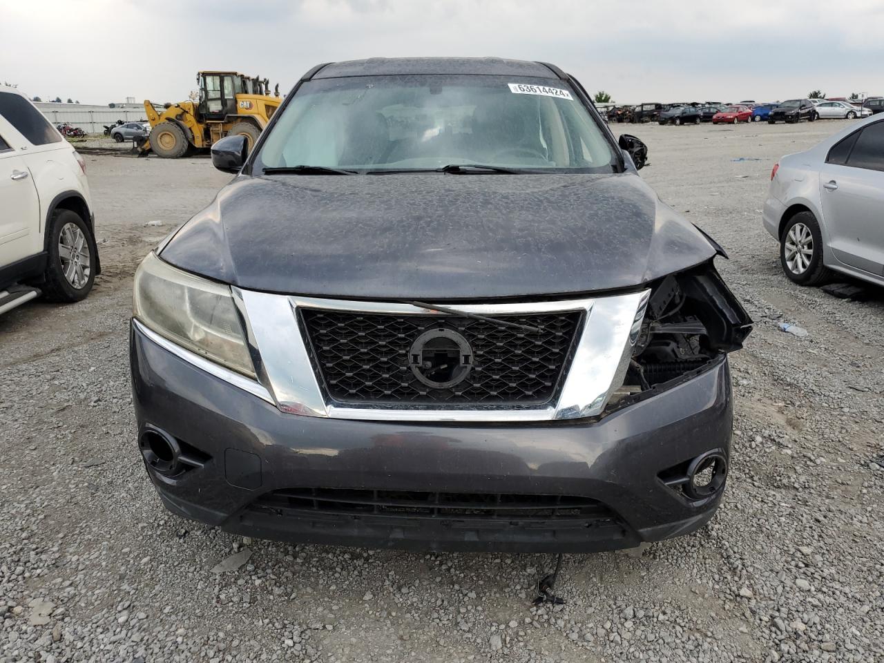 2014 Nissan Pathfinder - Image 5