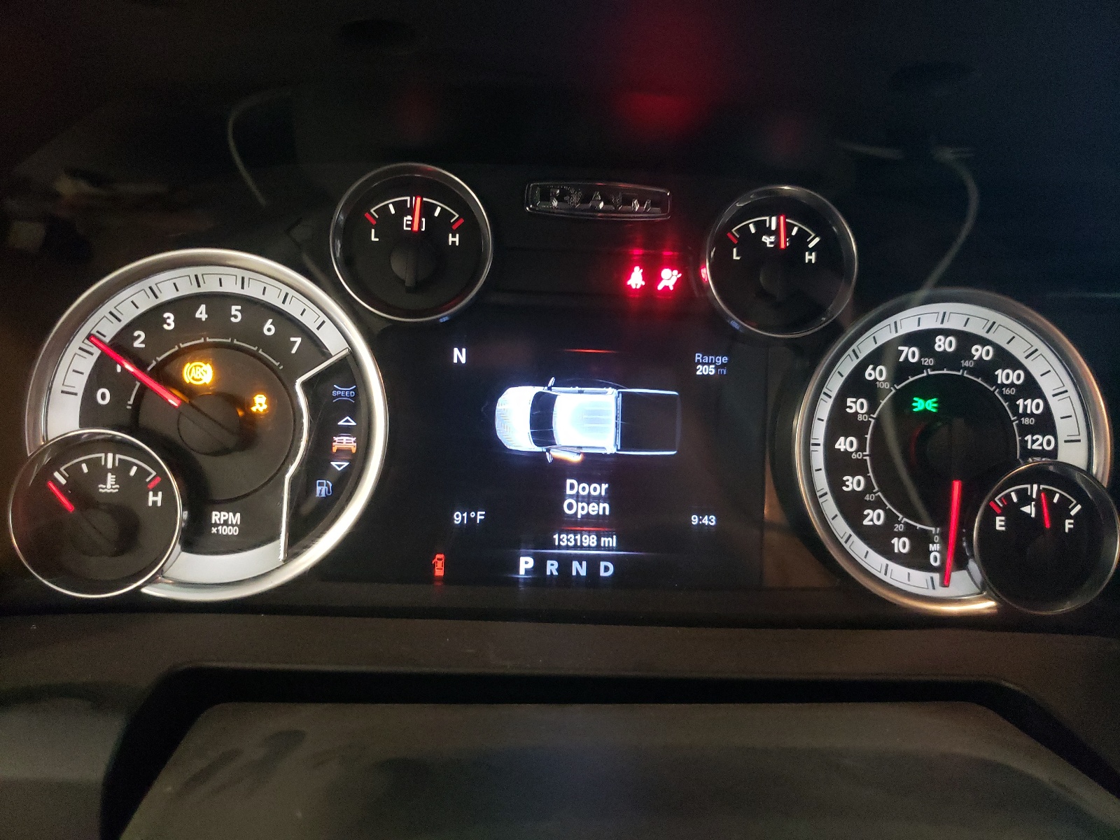 3C6RR7LT4GG388701 2016 Ram 1500 Slt