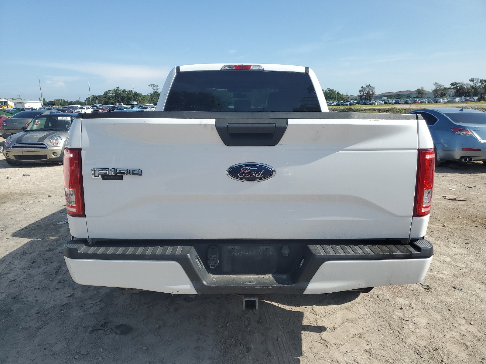 2017 Ford F150 Super Cab vin: 1FTEX1CP9HKC15800