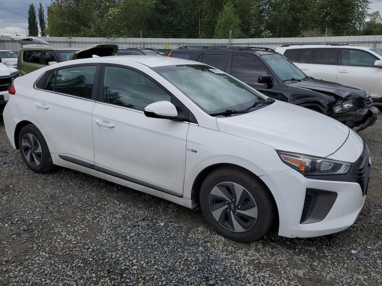2017 Hyundai Ioniq Sel VIN: KMHC75LC3HU026376 Lot: 64660284