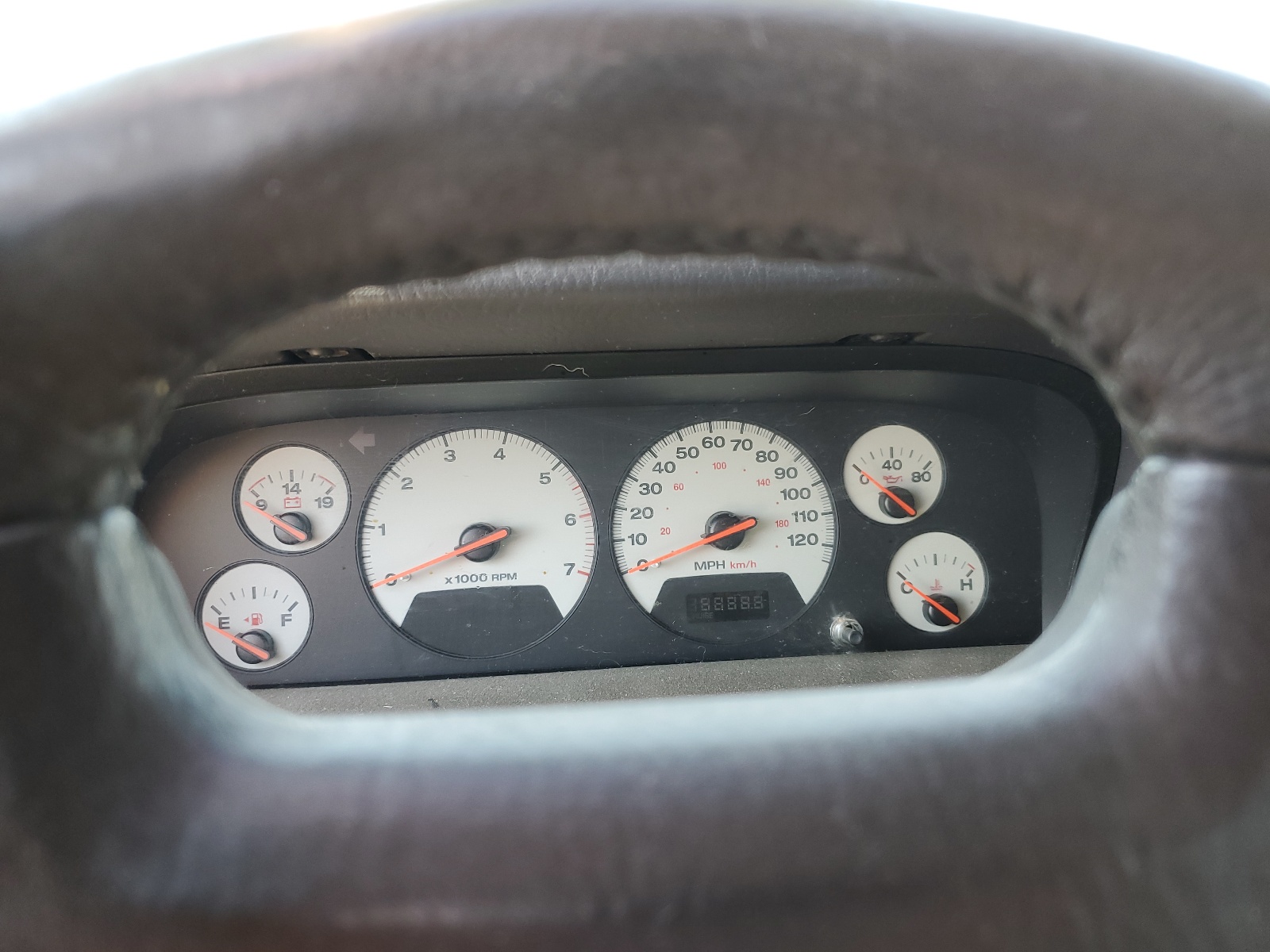 1J4GW58NX1C610900 2001 Jeep Grand Cherokee Limited