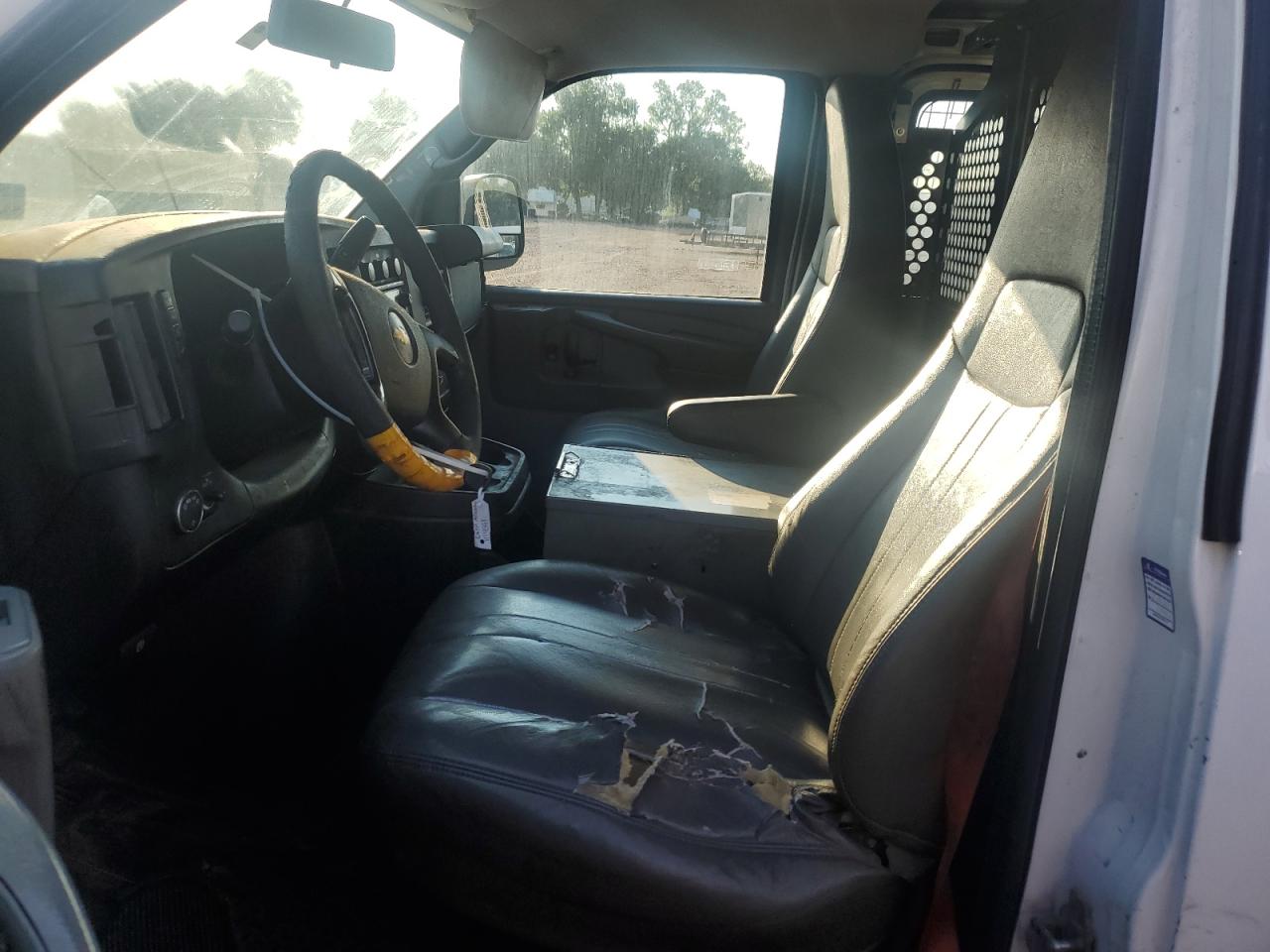 1GCWGFCB6E1118173 2014 Chevrolet Express G2500