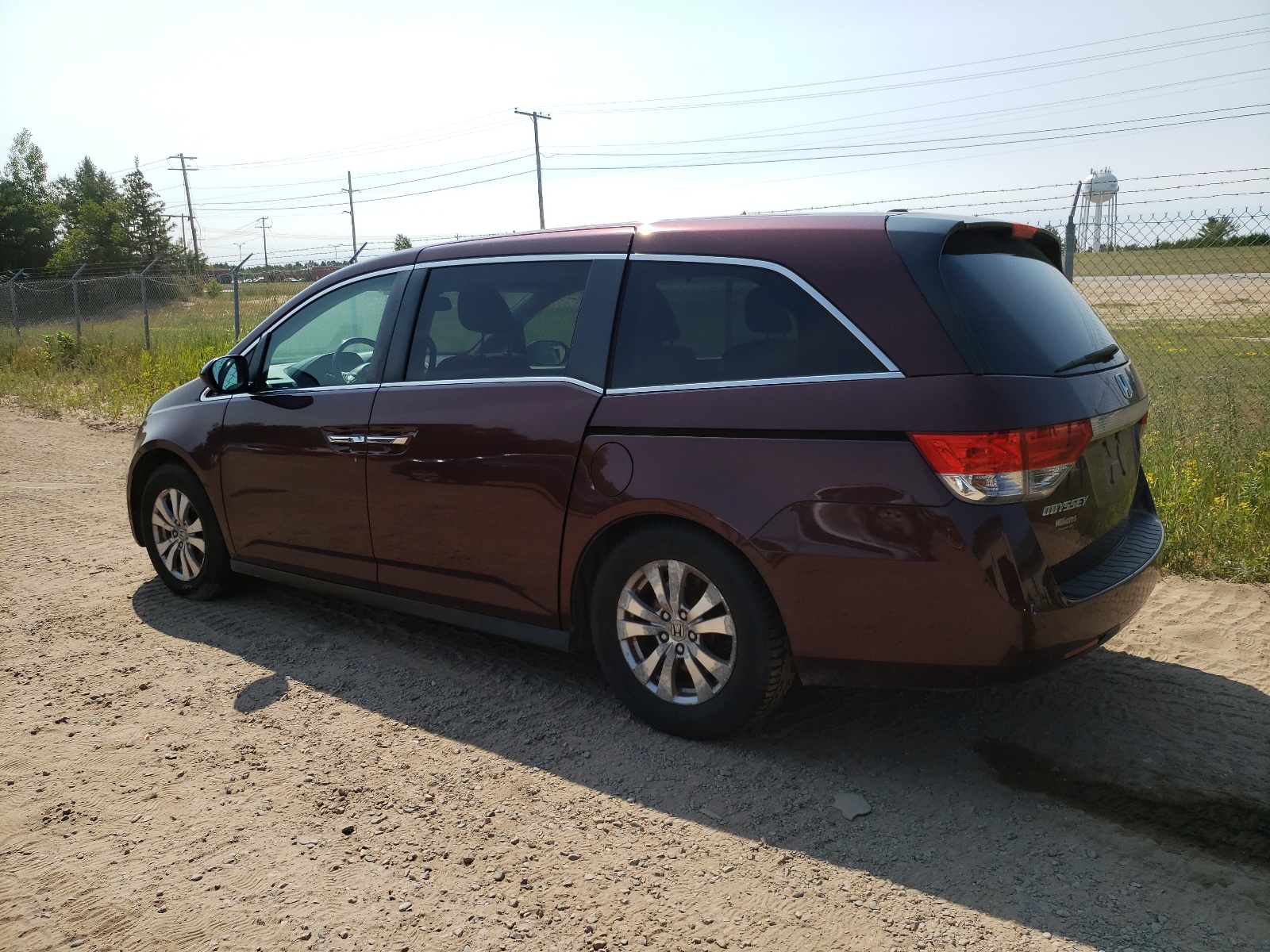 2014 Honda Odyssey Exl vin: 5FNRL5H69EB128685