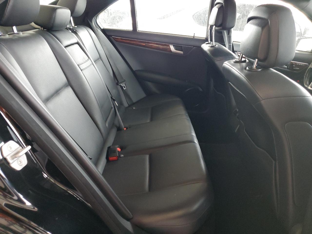 2013 Mercedes-Benz C 300 4Matic VIN: WDDGF8AB0DR256982 Lot: 62644844