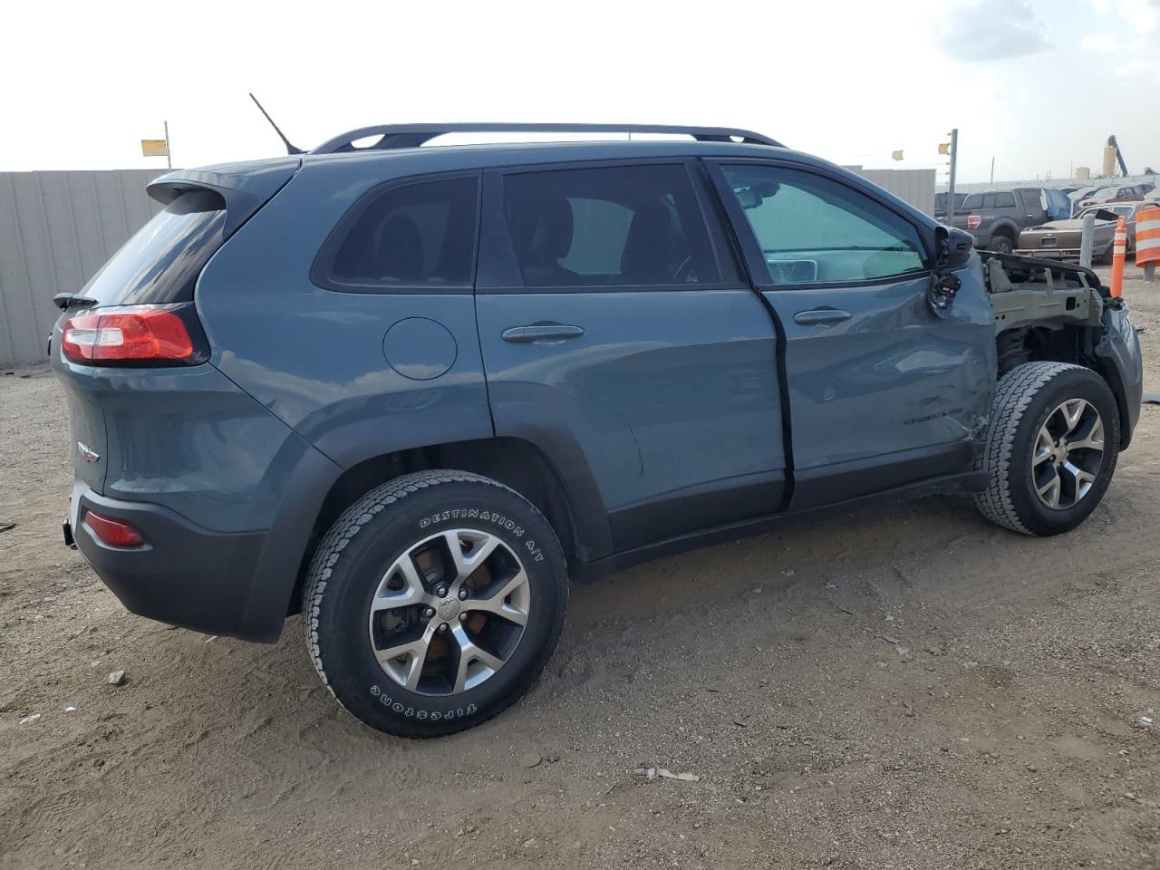 2015 Jeep Cherokee Trailhawk VIN: 1C4PJMBS6FW520663 Lot: 63503654