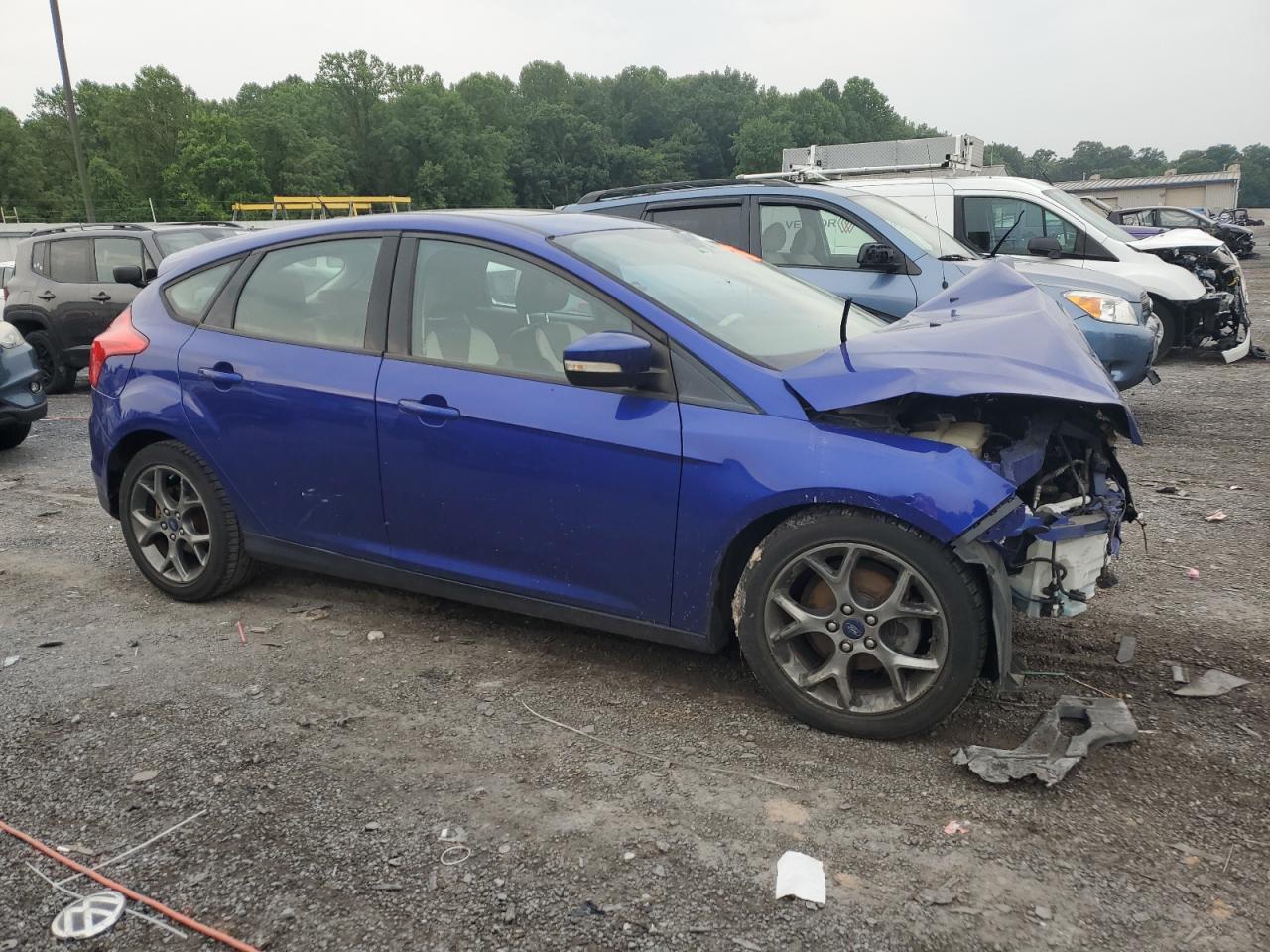 2014 Ford Focus Se VIN: 1FADP3K2XEL388086 Lot: 64186704