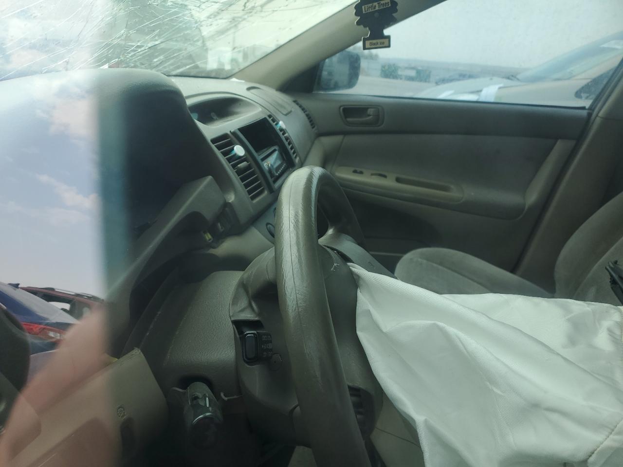 2004 Toyota Camry Le VIN: 4T1BE32K34U883743 Lot: 63298084