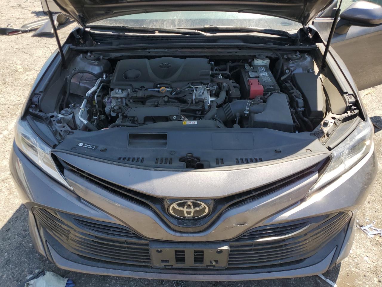 4T1B11HK1JU041583 2018 Toyota Camry L