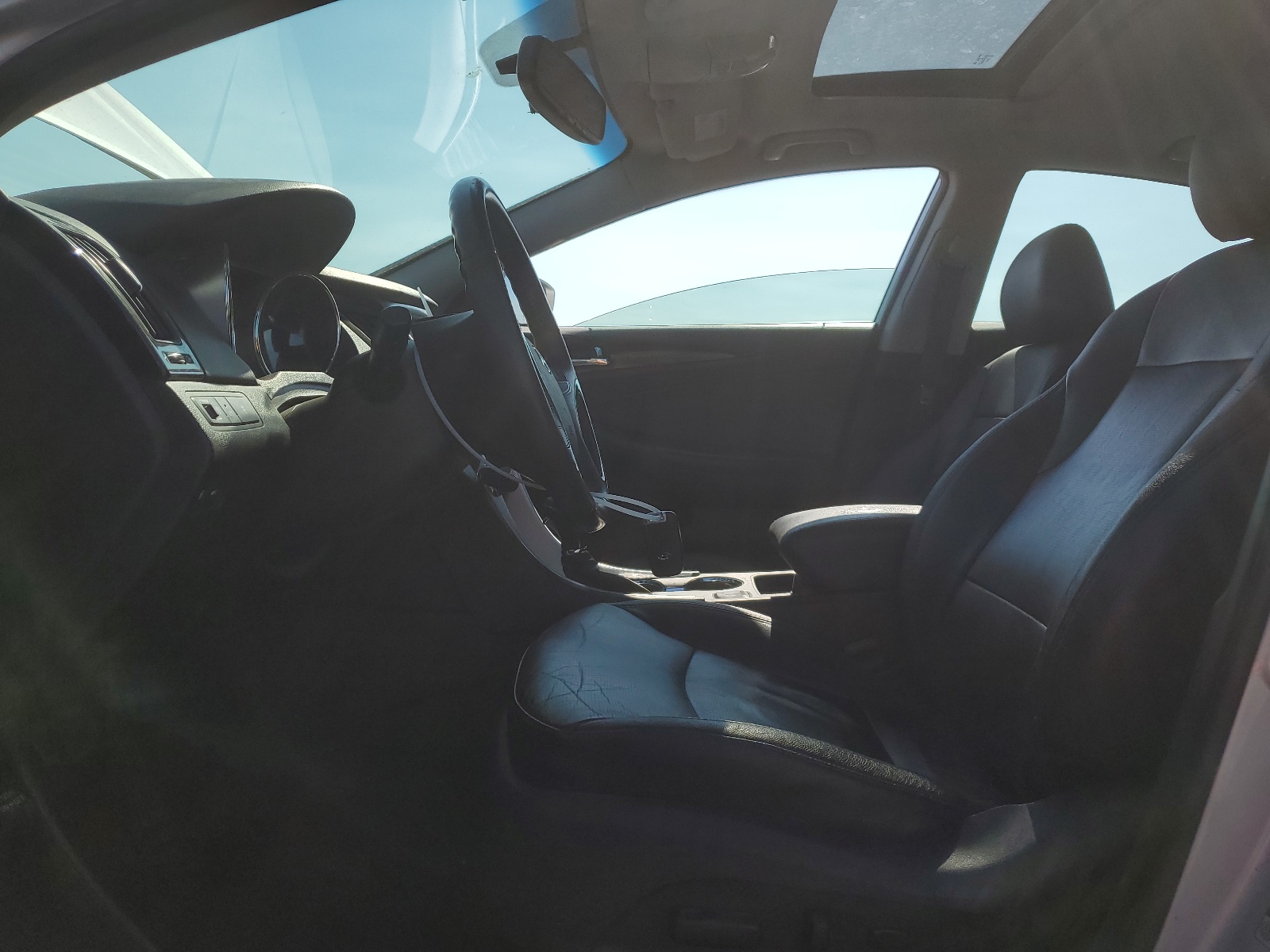 5NPEC4AC6BH242066 2011 Hyundai Sonata Se