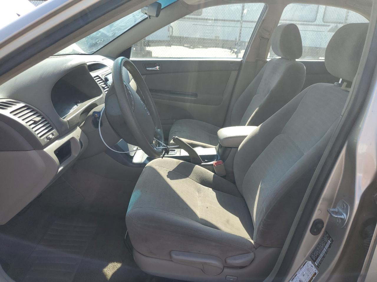 2005 Toyota Camry Le VIN: JTDBE32K353031274 Lot: 63672814