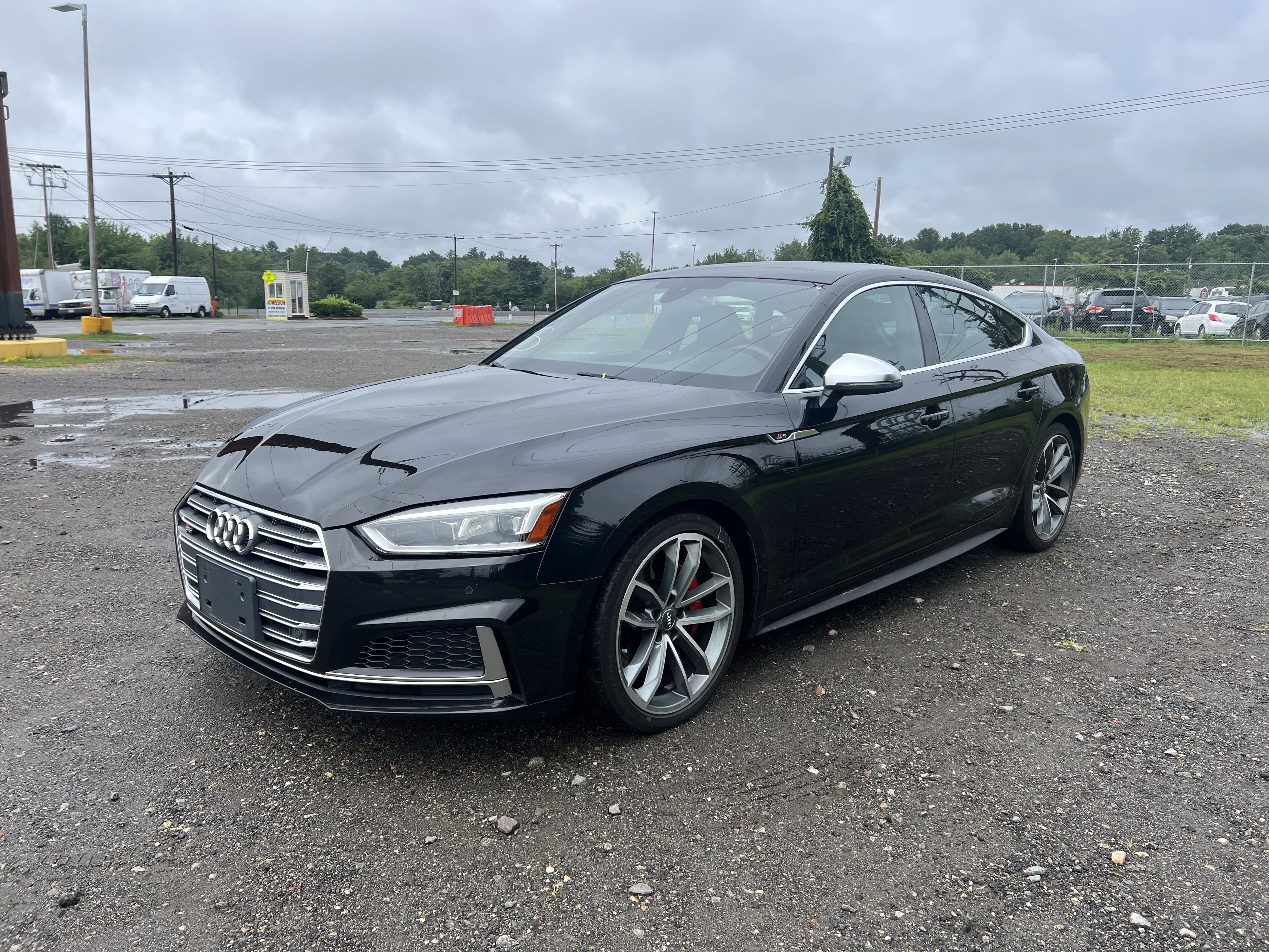 2018 Audi S5 Premium Plus vin: WAUB4CF53JA031818