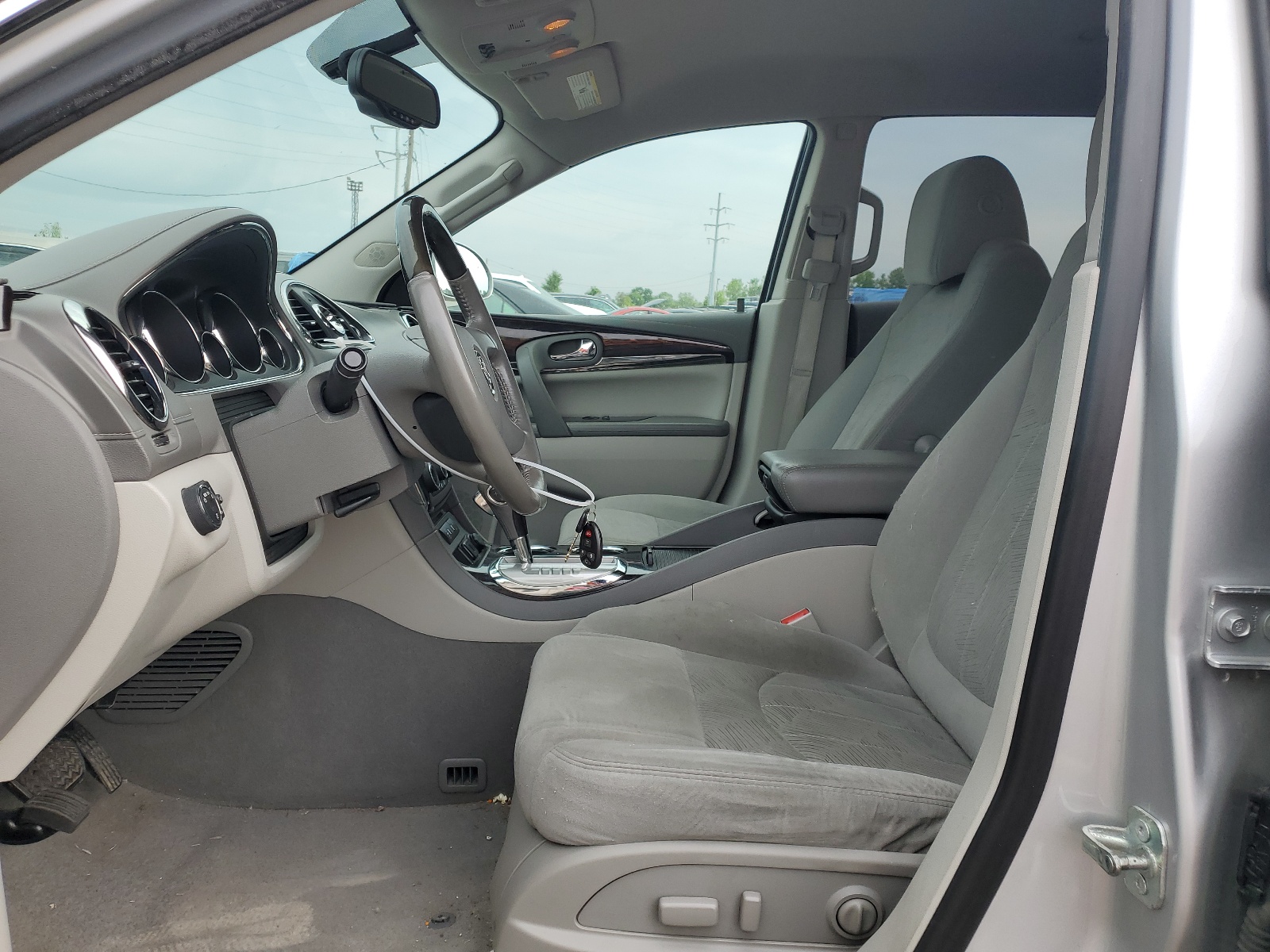 5GAKRAKD4HJ319302 2017 Buick Enclave