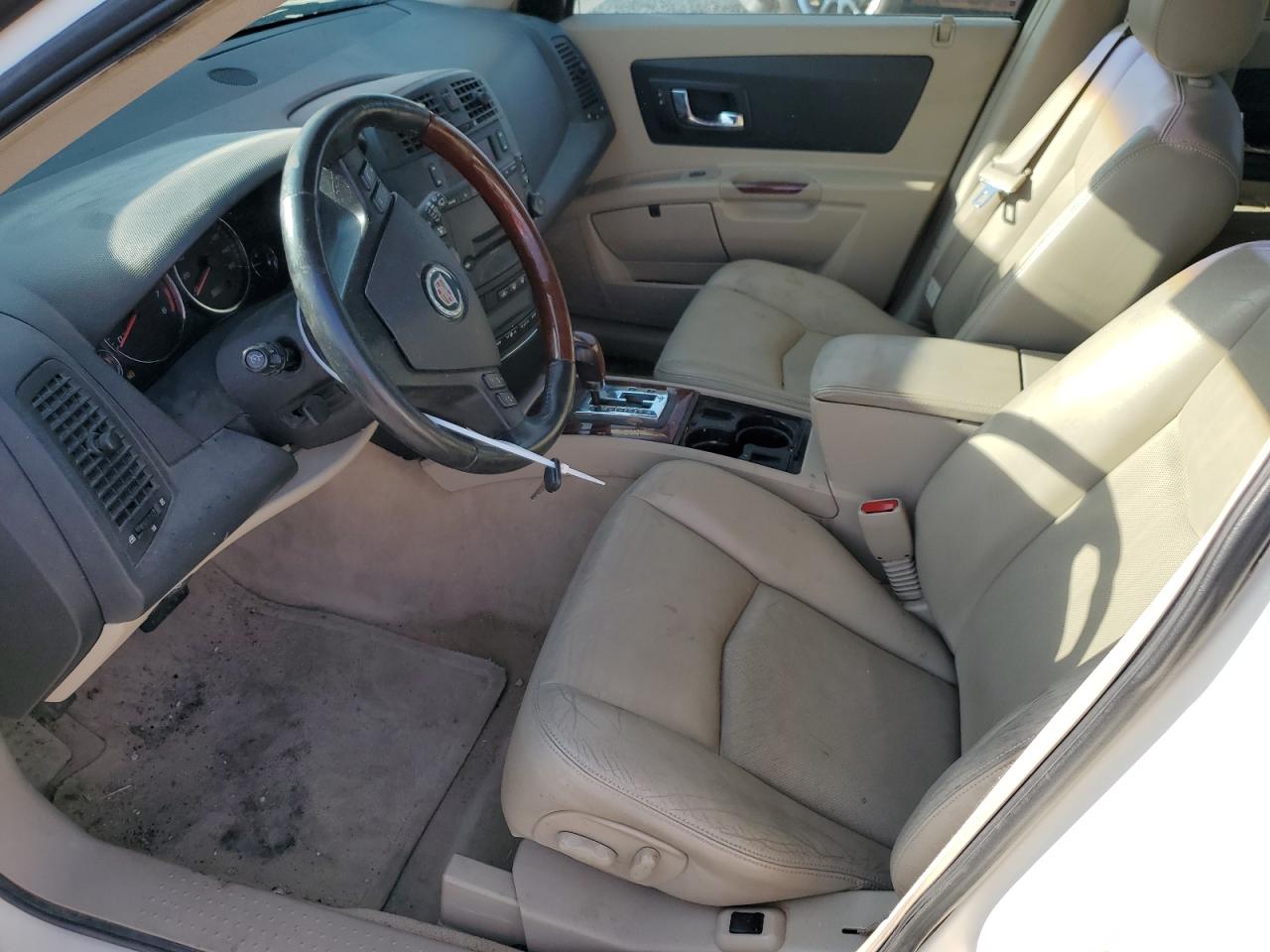 2005 Cadillac Srx VIN: 1GYEE637450143909 Lot: 63000984