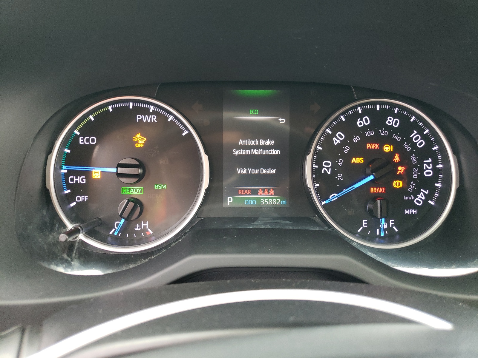 JTMRWRFV5KJ018066 2019 Toyota Rav4 Xle