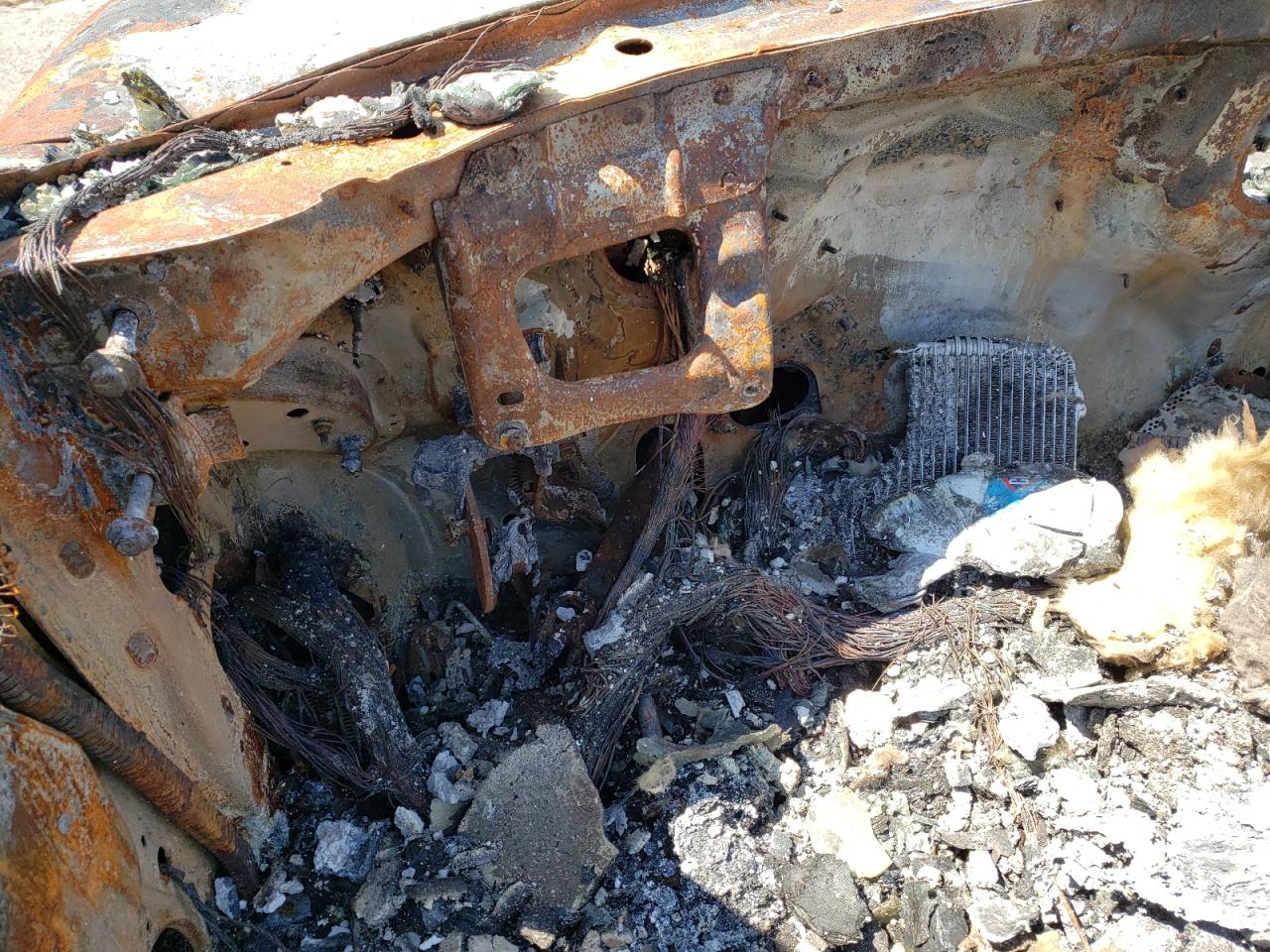 2005 Mini Cooper S VIN: WMWRH334X5TF82890 Lot: 61910154