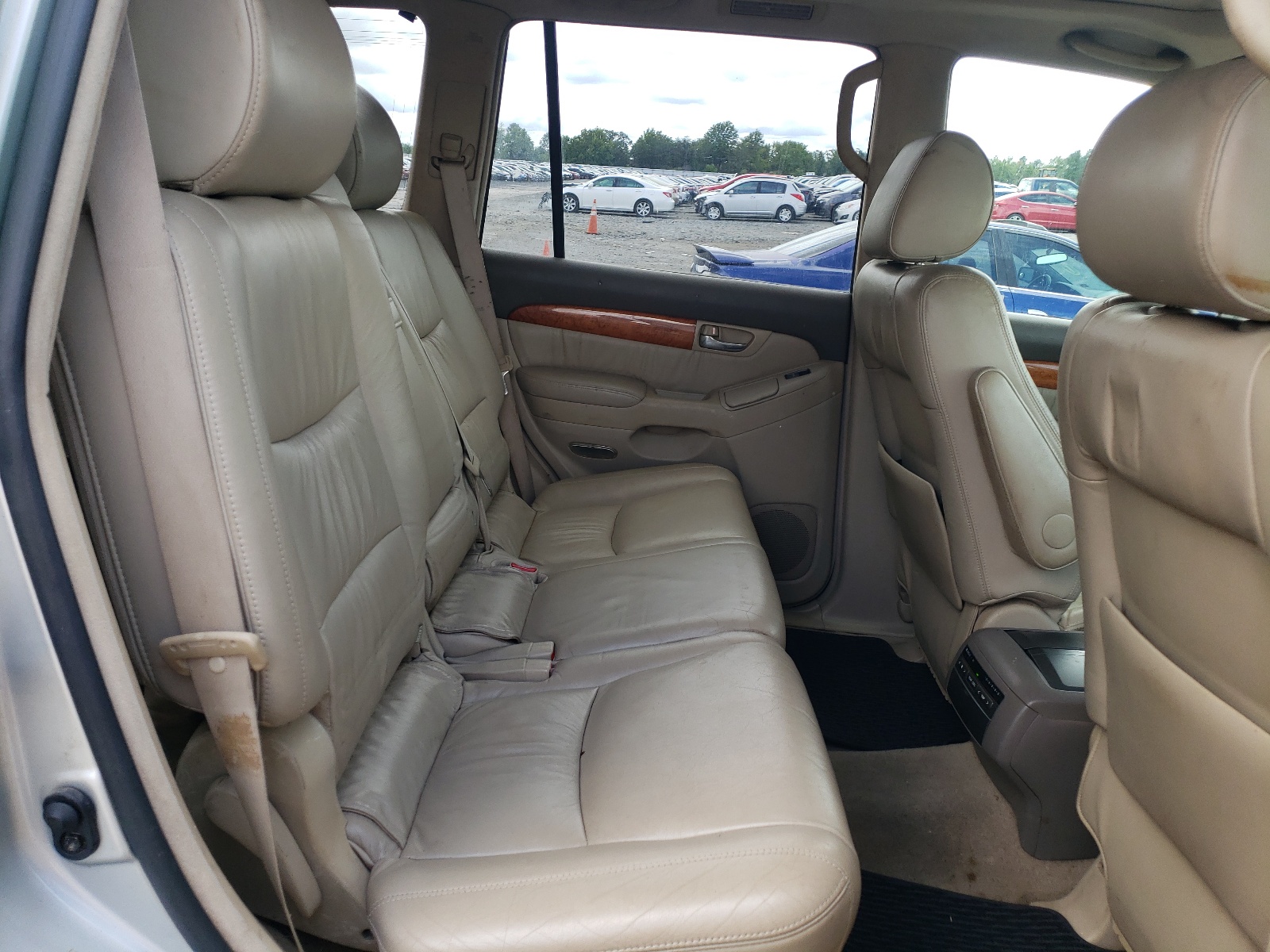 JTJBT20X440052906 2004 Lexus Gx 470