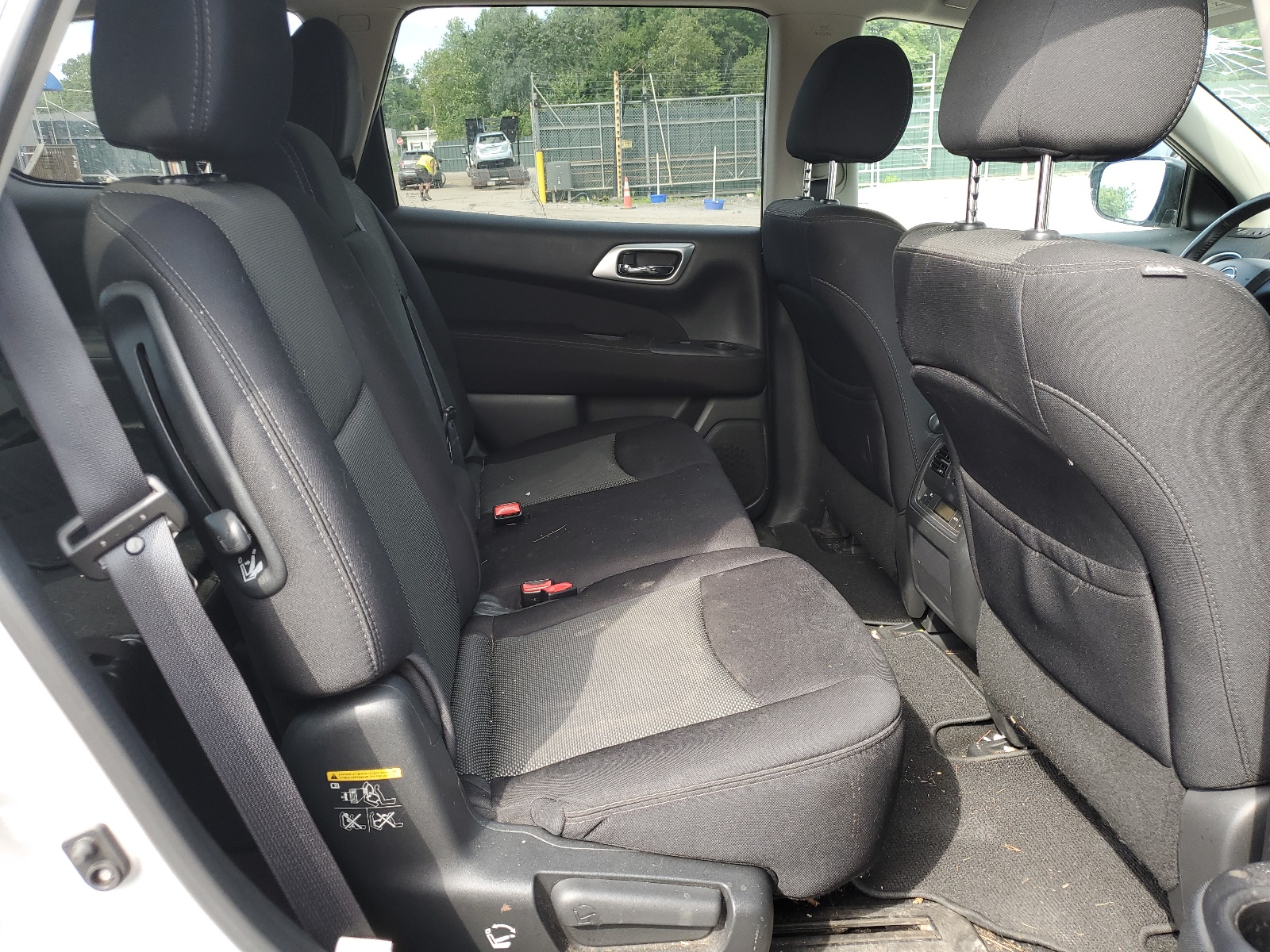 5N1DR2MMXHC903259 2017 Nissan Pathfinder S